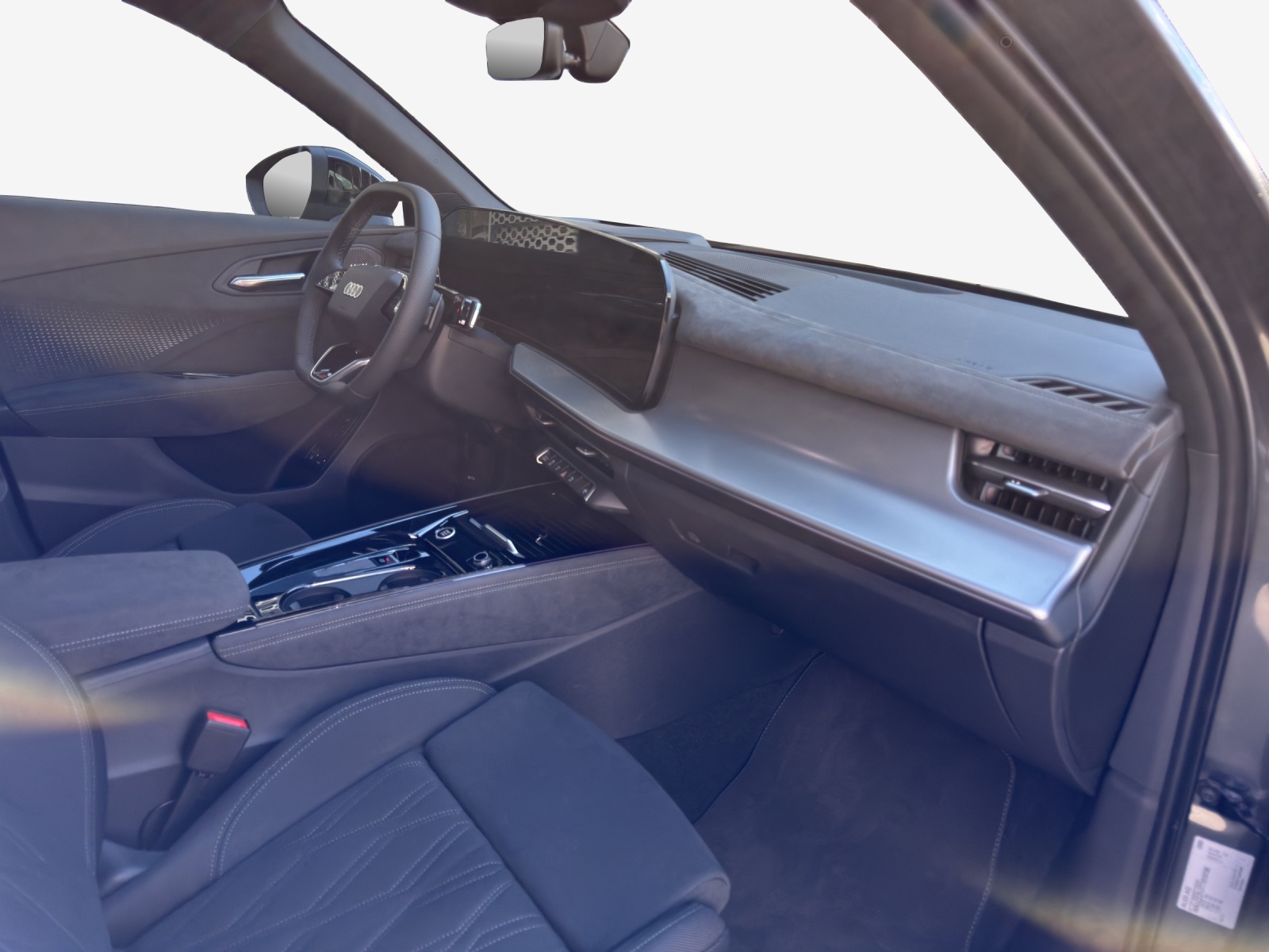 AUDI Q3 SUV e-hybrid 200 kW S tronig-image-14