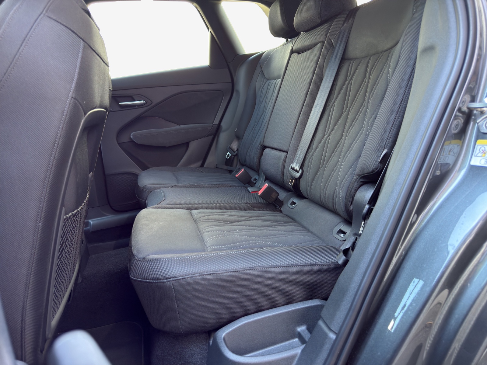 AUDI Q3 SUV e-hybrid 200 kW S tronig-image-11