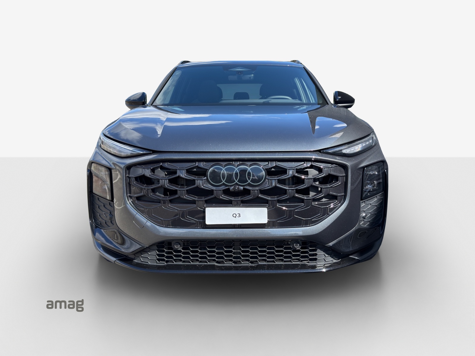 AUDI Q3 SUV e-hybrid 200 kW S tronig-image-6