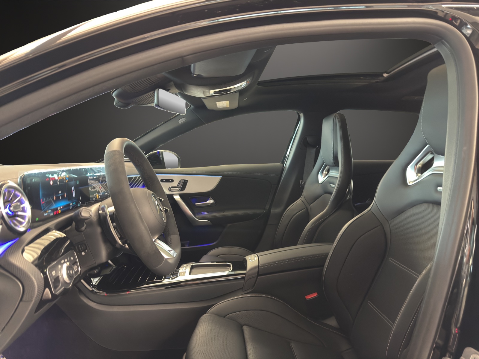 MERCEDES-BENZ A 35 AMG 4Matic 8G-DCT-image-8