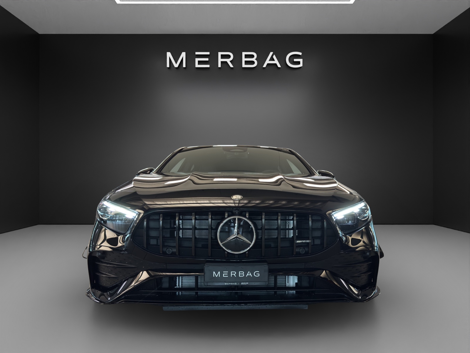 MERCEDES-BENZ A 35 AMG 4Matic 8G-DCT-image-2