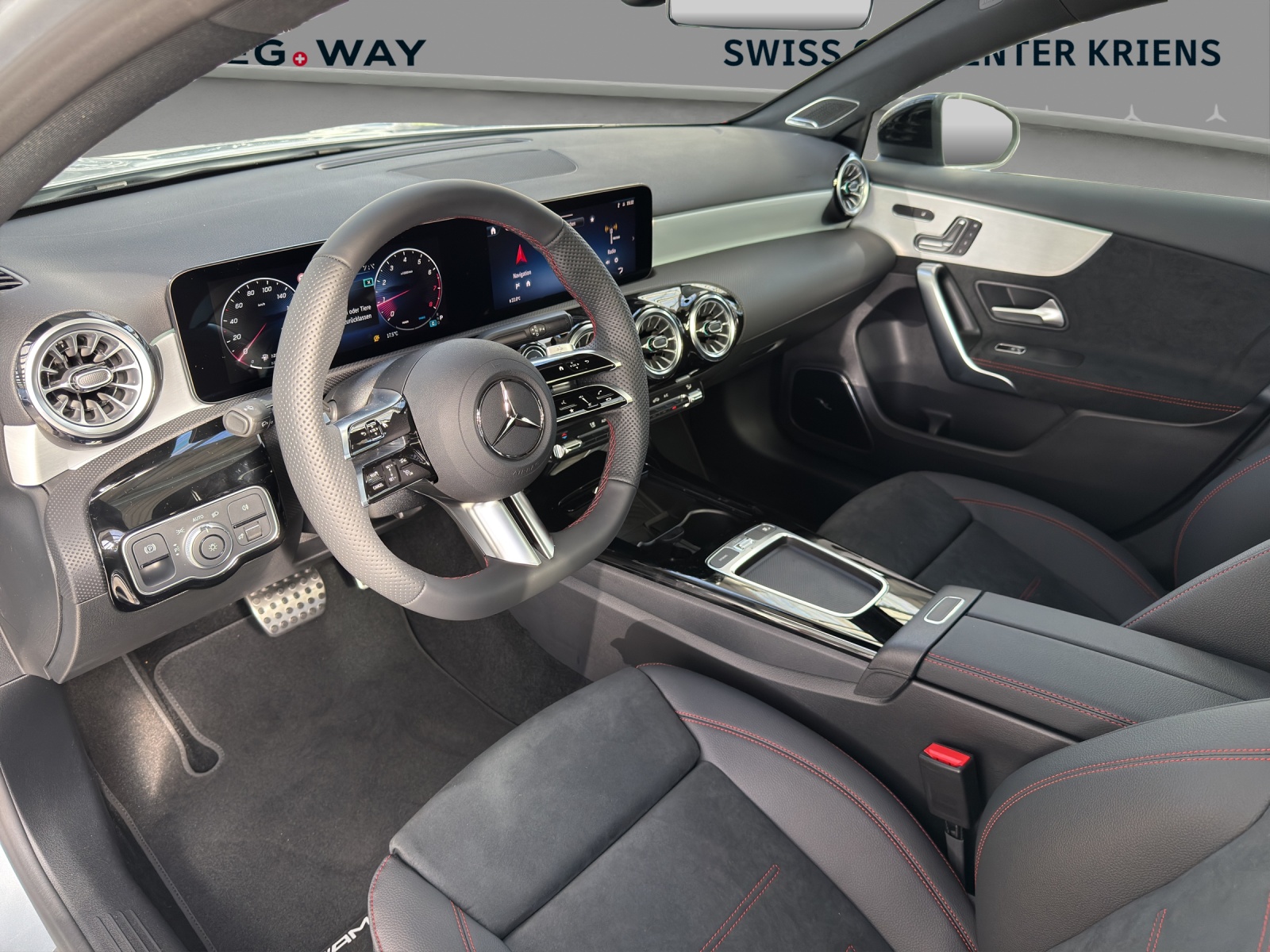 MERCEDES-BENZ A 200 - NightStar - AMG / Rückfahrkamera / Sitzmemory / Soundsystem / Panorama-Dach-image-8