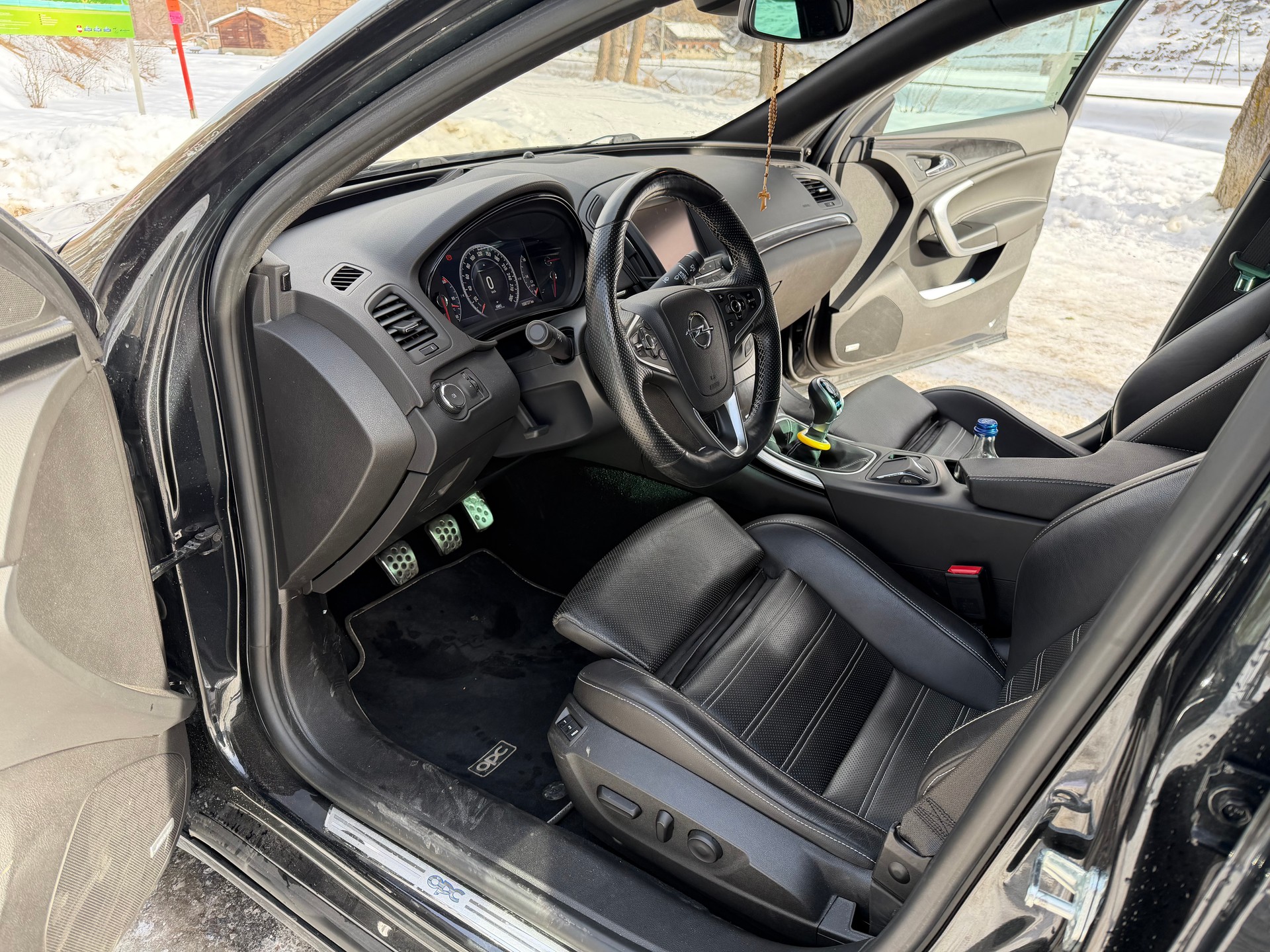 OPEL Insignia OPC Unlimited 2.8T 4x4-image-10
