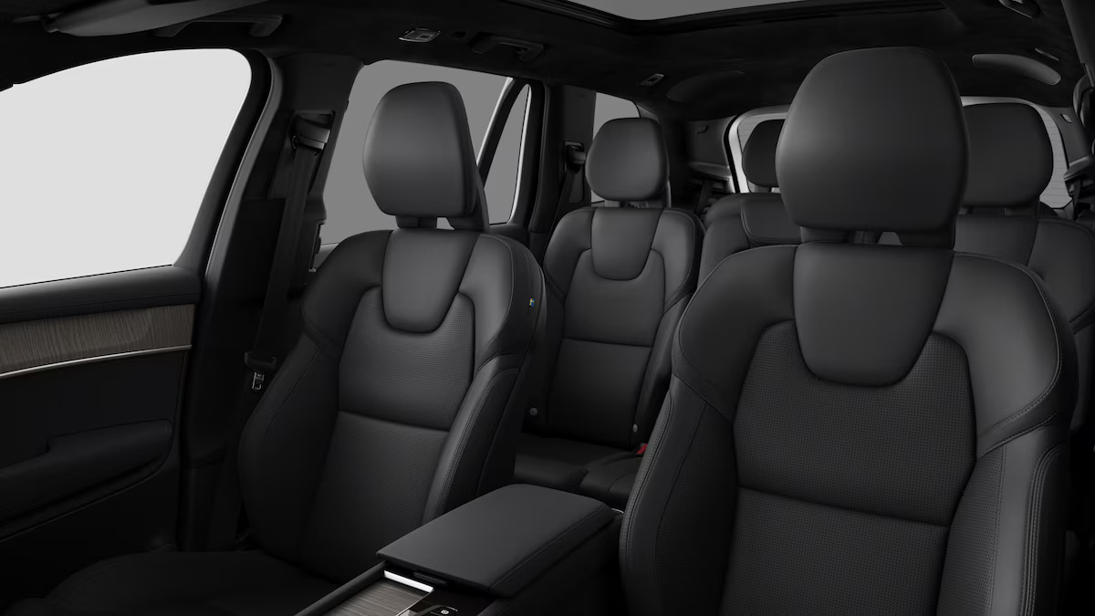 VOLVO XC90 2.0 T8 TE Ultra XCLUSIVE Dark eAWD-image-13