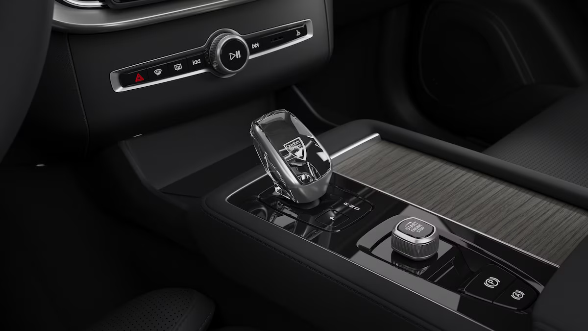 VOLVO XC90 2.0 T8 TE Ultra XCLUSIVE Dark eAWD-image-11
