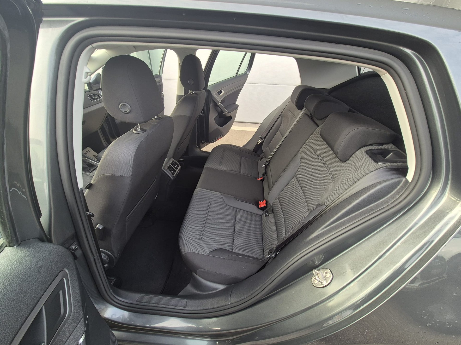 VW Golf 1.0 TSI Comfortline-image-9