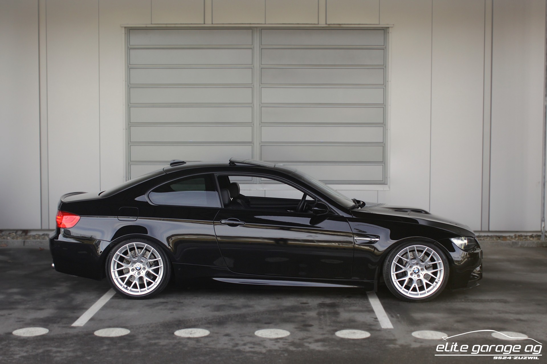 BMW M3 Coupé DSG LIEBHABERFAHRZEUG-image-4