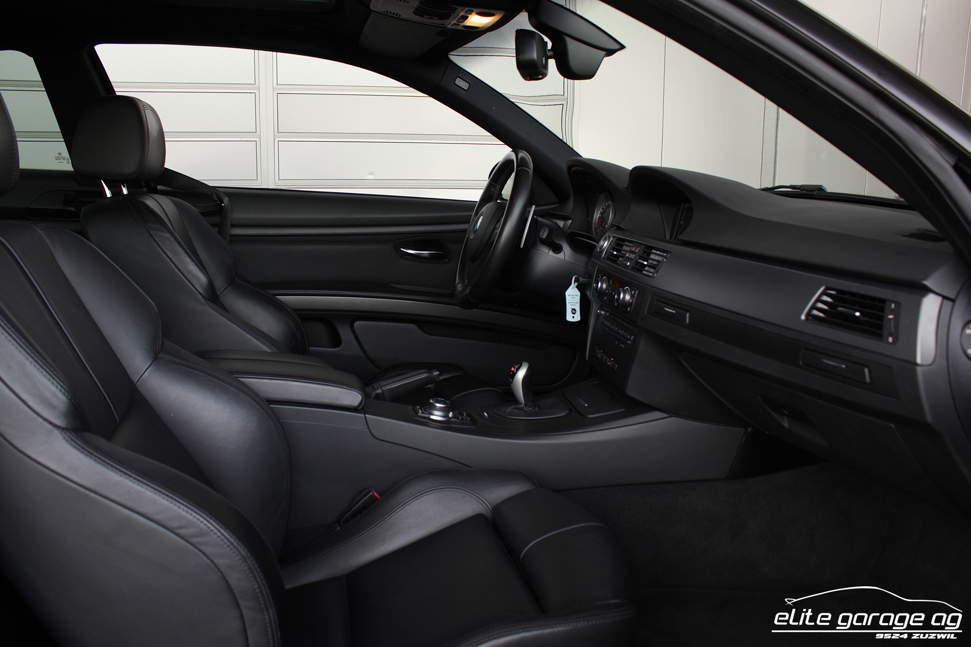 BMW M3 Coupé DSG LIEBHABERFAHRZEUG-image-15