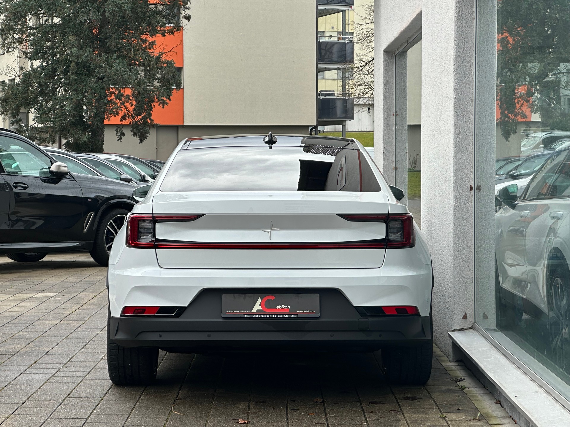 POLESTAR Polestar 2 Launch Edition 78 kWh Performance-image-4