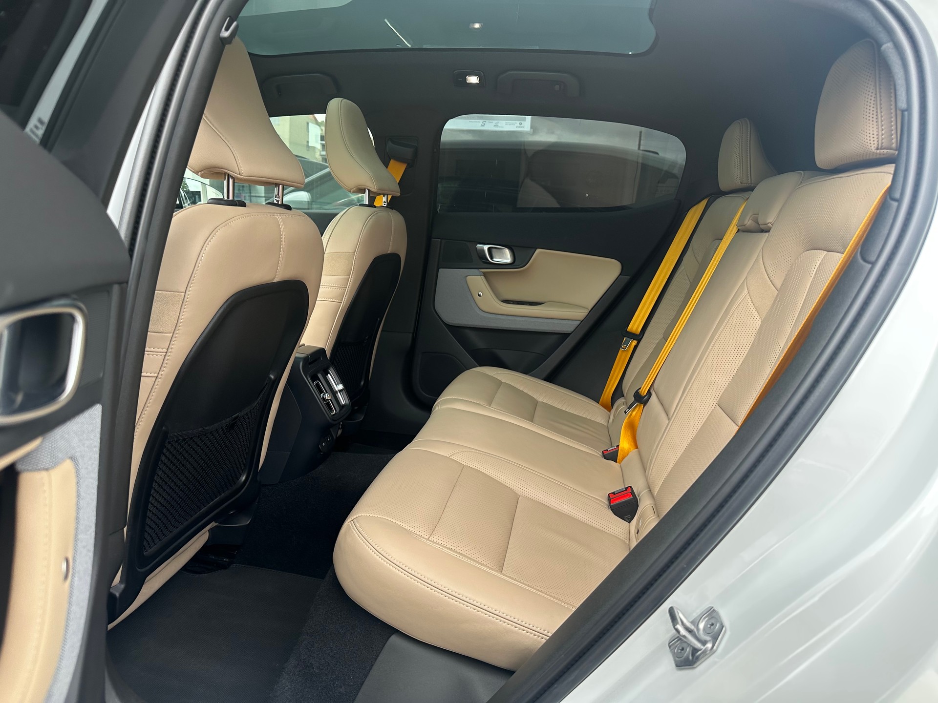 POLESTAR Polestar 2 Launch Edition 78 kWh Performance-image-6