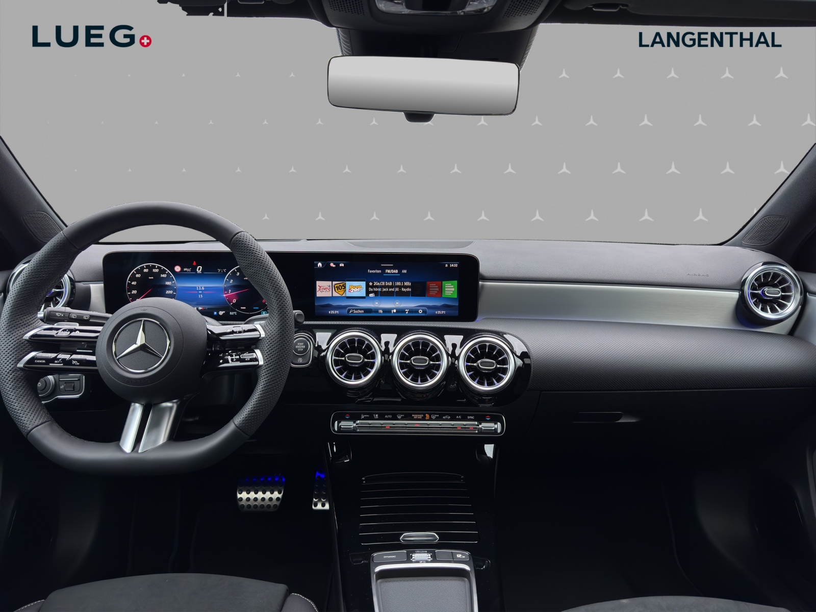 MERCEDES-BENZ A 250 4Matic 8G-DCT-image-12