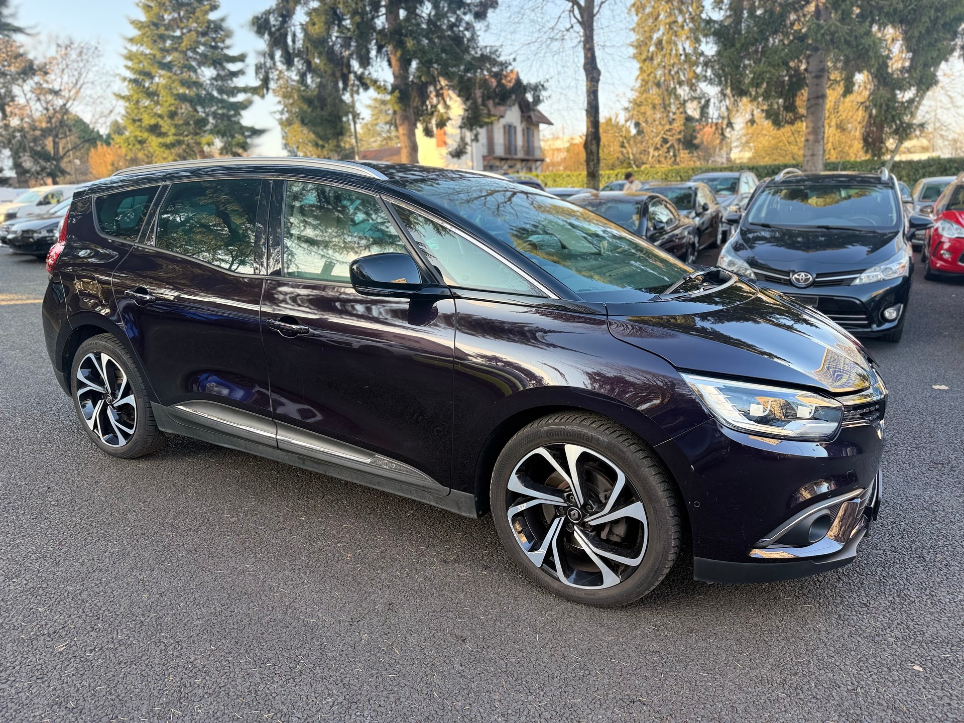 RENAULT Grand Scénic 1.3 16V Turbo Initiale Paris EDC-image-5