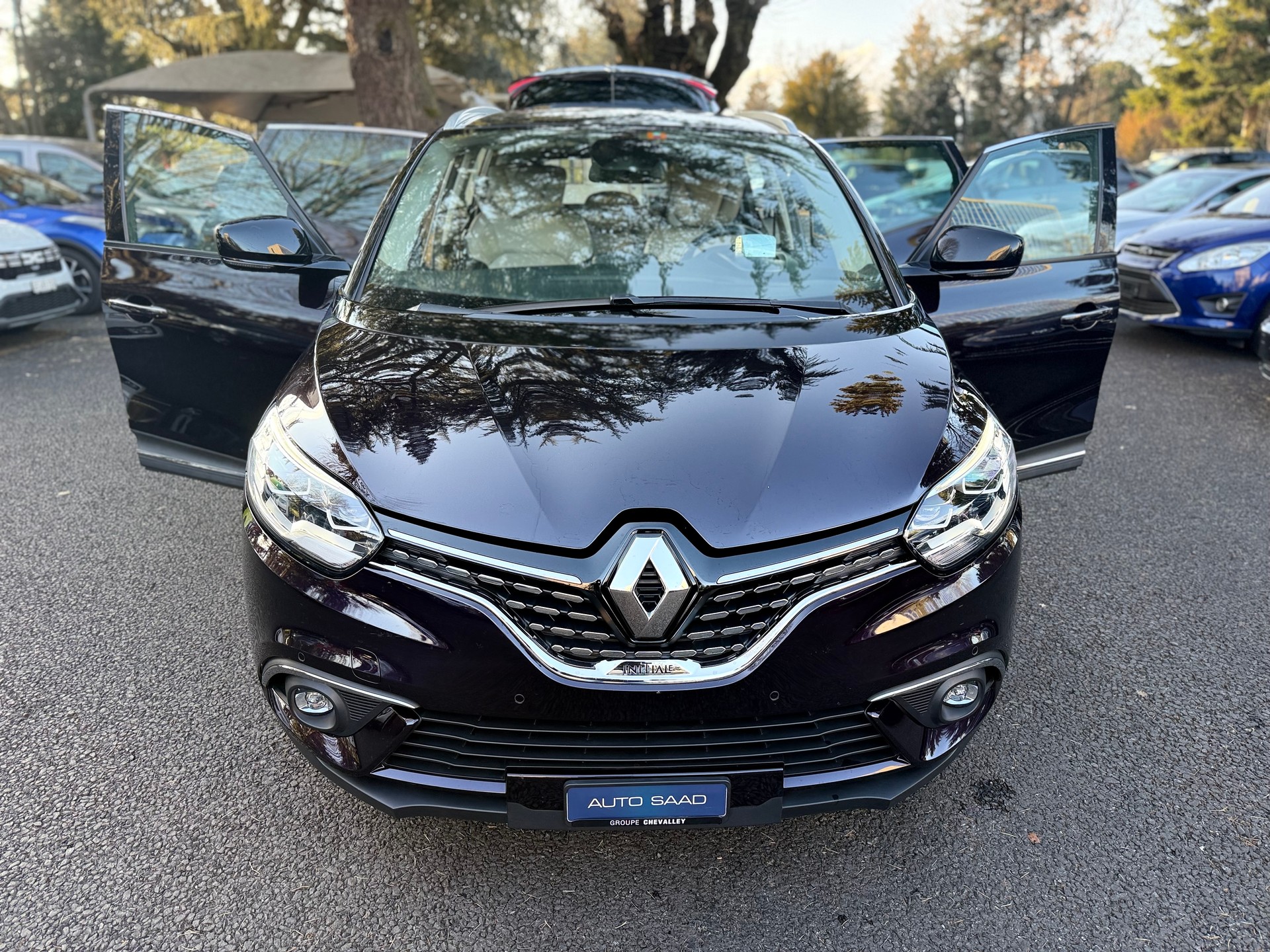 RENAULT Grand Scénic 1.3 16V Turbo Initiale Paris EDC-image-11