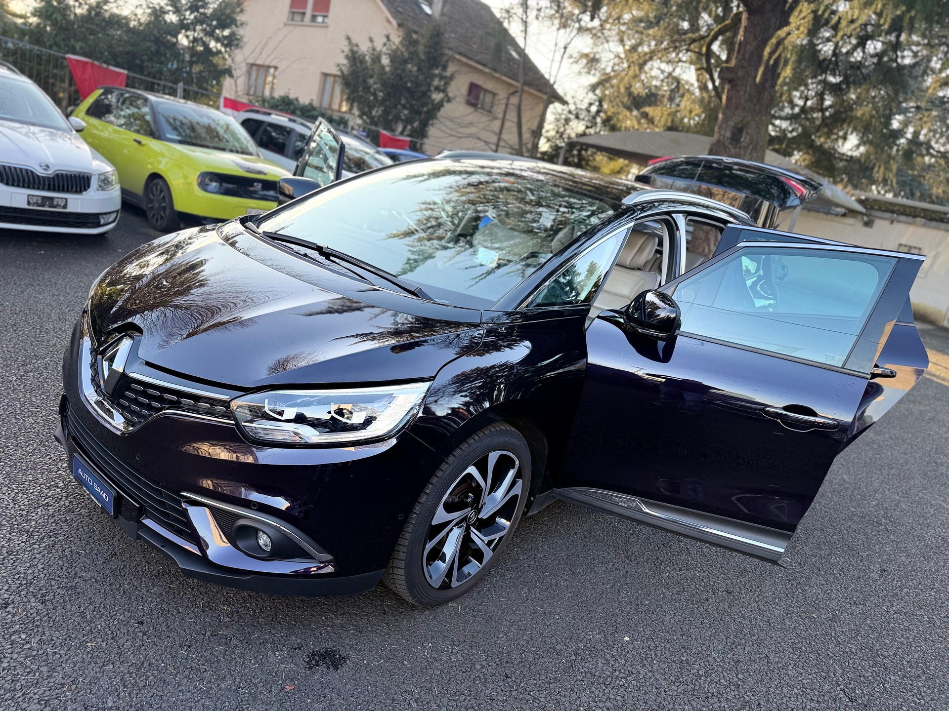 RENAULT Grand Scénic 1.3 16V Turbo Initiale Paris EDC-image-13
