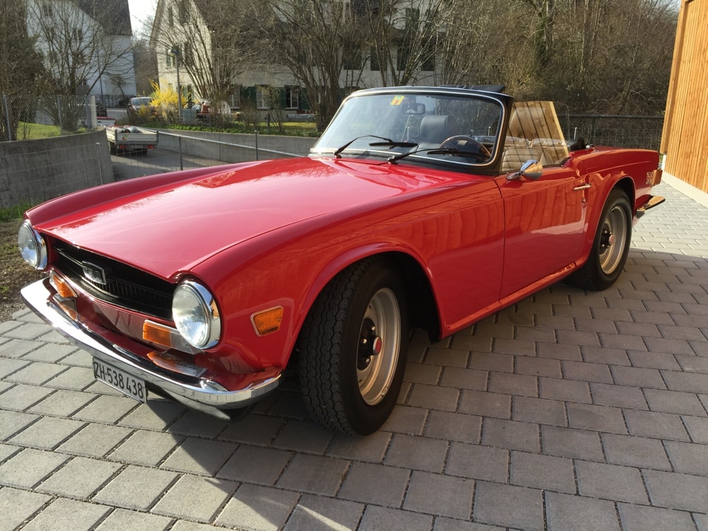 TRIUMPH TR6 P.I. - Petrol Injection-image-1