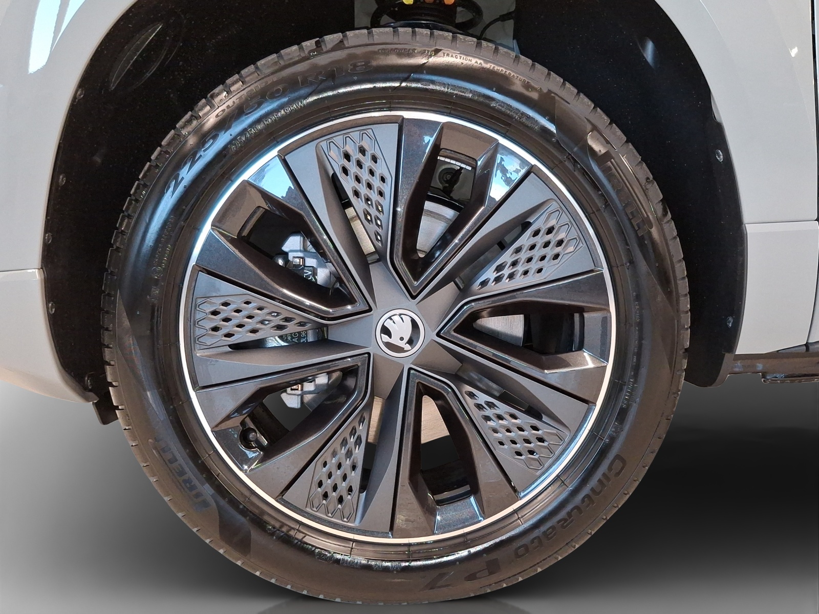 SKODA Karoq 2.0 TSI SportLine 4x4 DSG-image-13