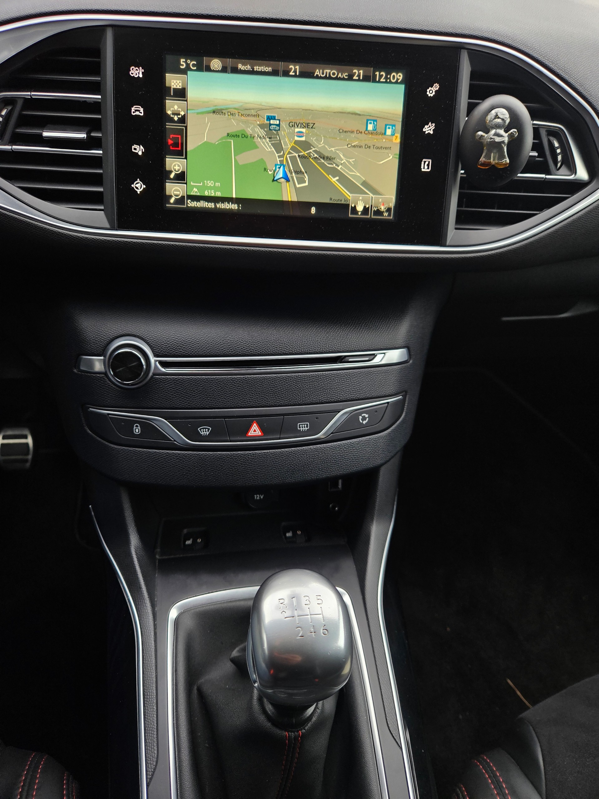 PEUGEOT 308 1.6 e-THP GT-image-9