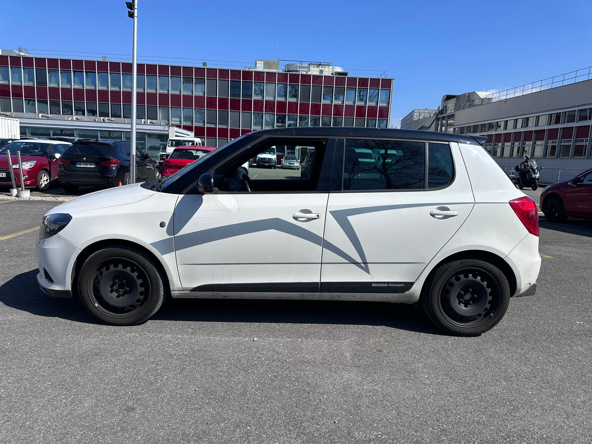 SKODA Fabia 1.4 TSI RS DSG-image-1