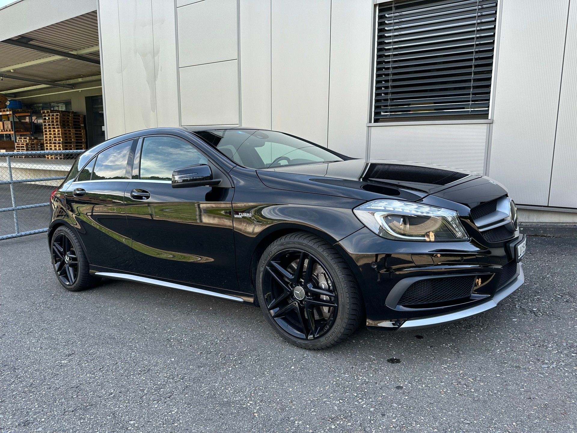 MERCEDES-BENZ A 45 AMG 4Matic Speedshift 7G-DCT-image-8