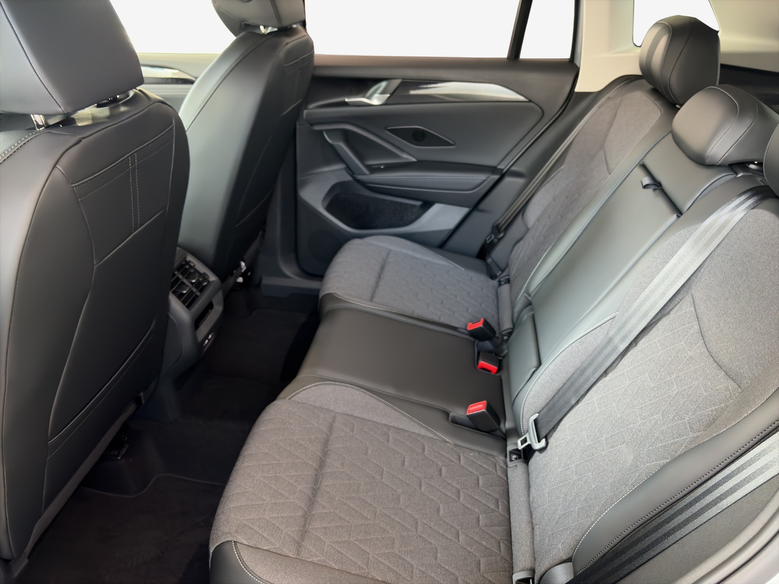 VW Tiguan 1.5 TSI evo2 mHEV Life DSG-image-10