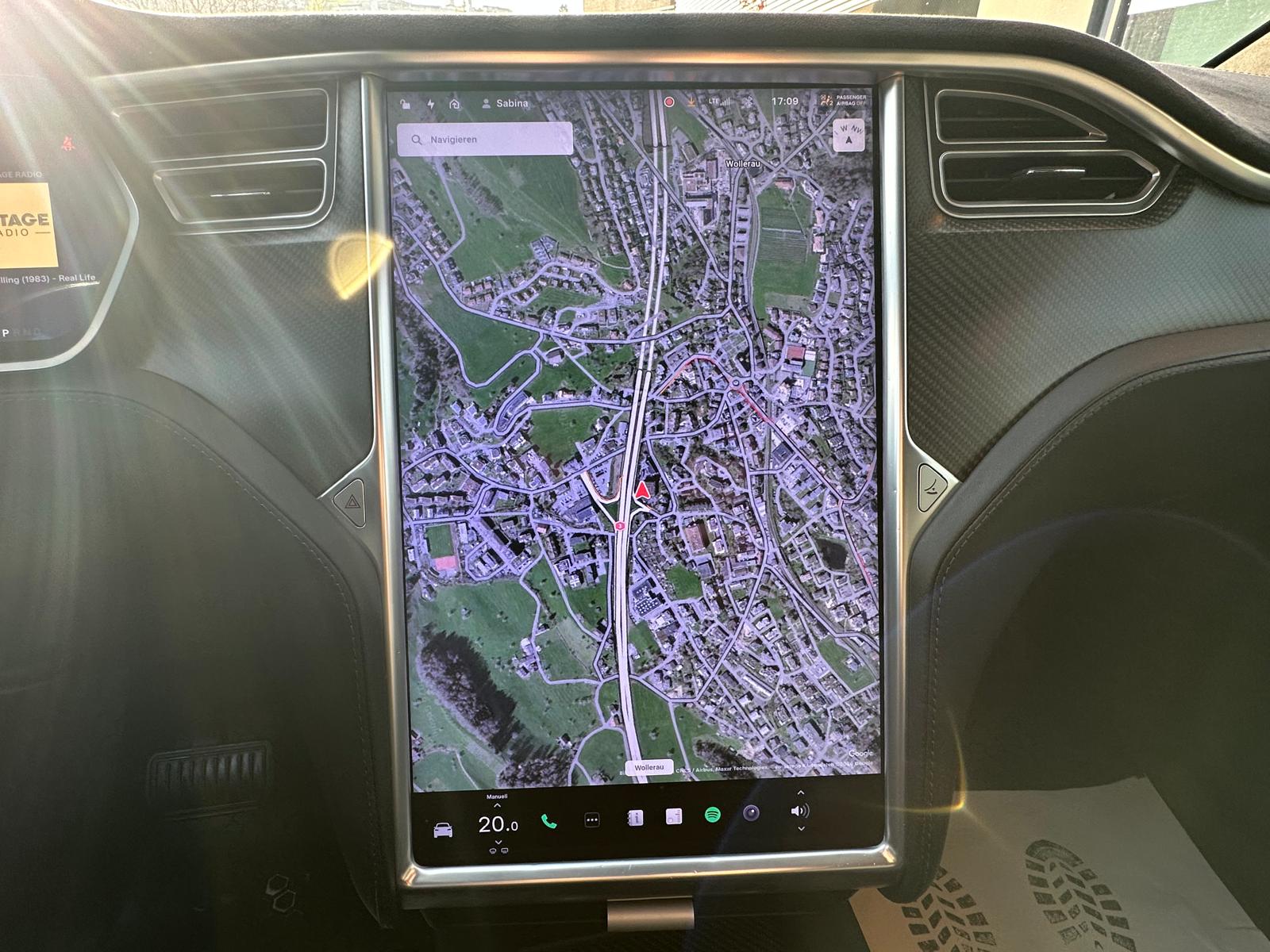 TESLA Model X 90 D / Im Kundenauftrag zu verkaufen-image-11