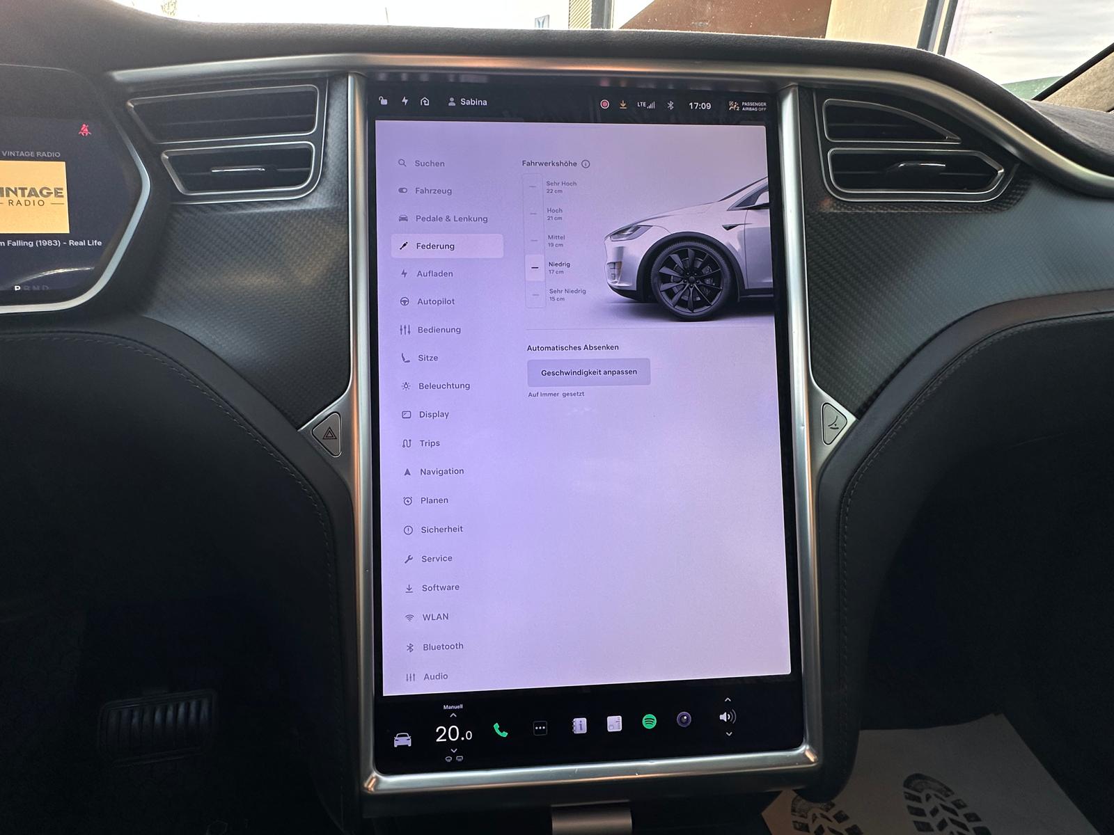 TESLA Model X 90 D / Im Kundenauftrag zu verkaufen-image-13