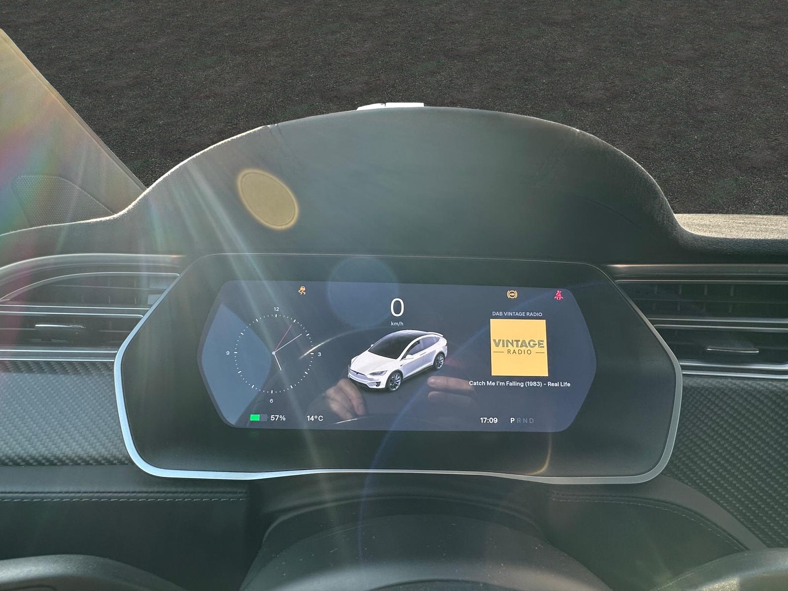TESLA Model X 90 D / Im Kundenauftrag zu verkaufen-image-7
