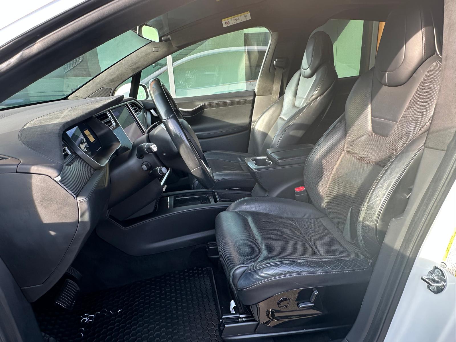 TESLA Model X 90 D / Im Kundenauftrag zu verkaufen-image-5