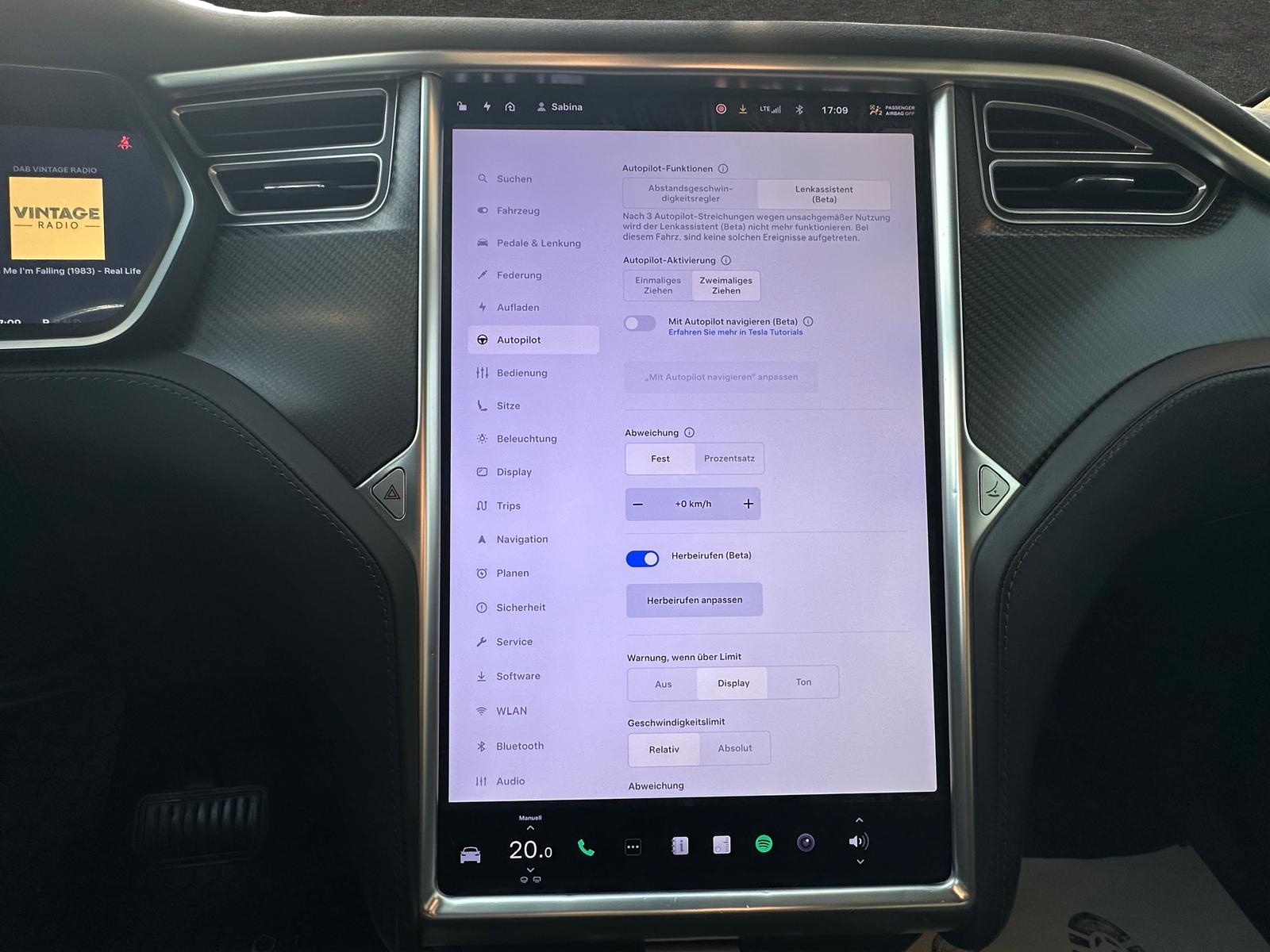 TESLA Model X 90 D / Im Kundenauftrag zu verkaufen-image-15