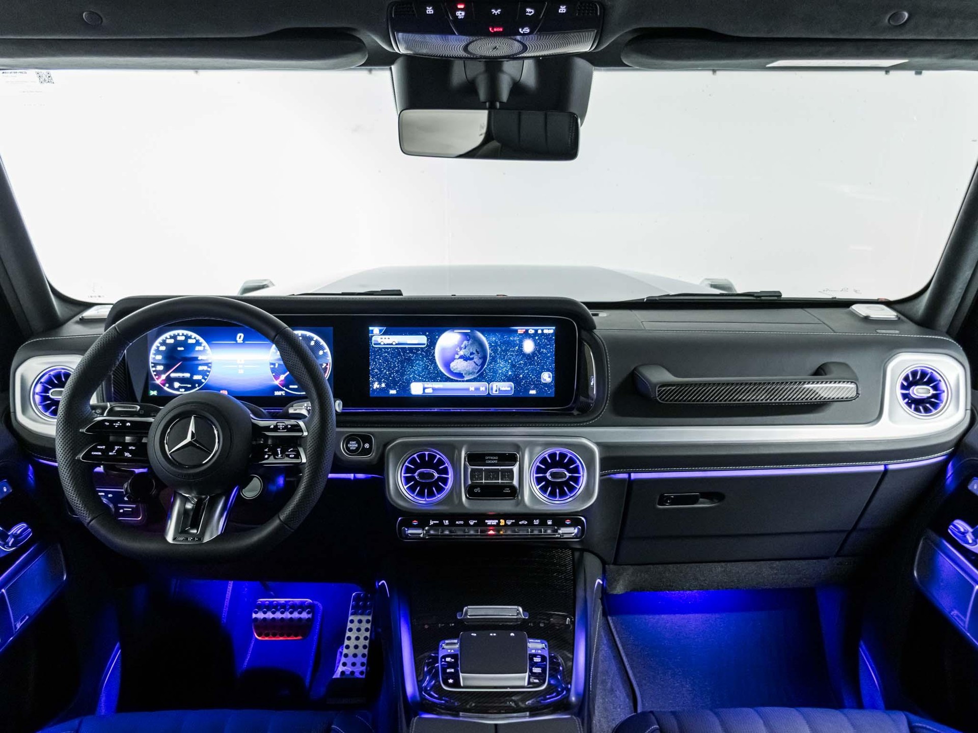 MERCEDES-BENZ G 63 AMG-image-11