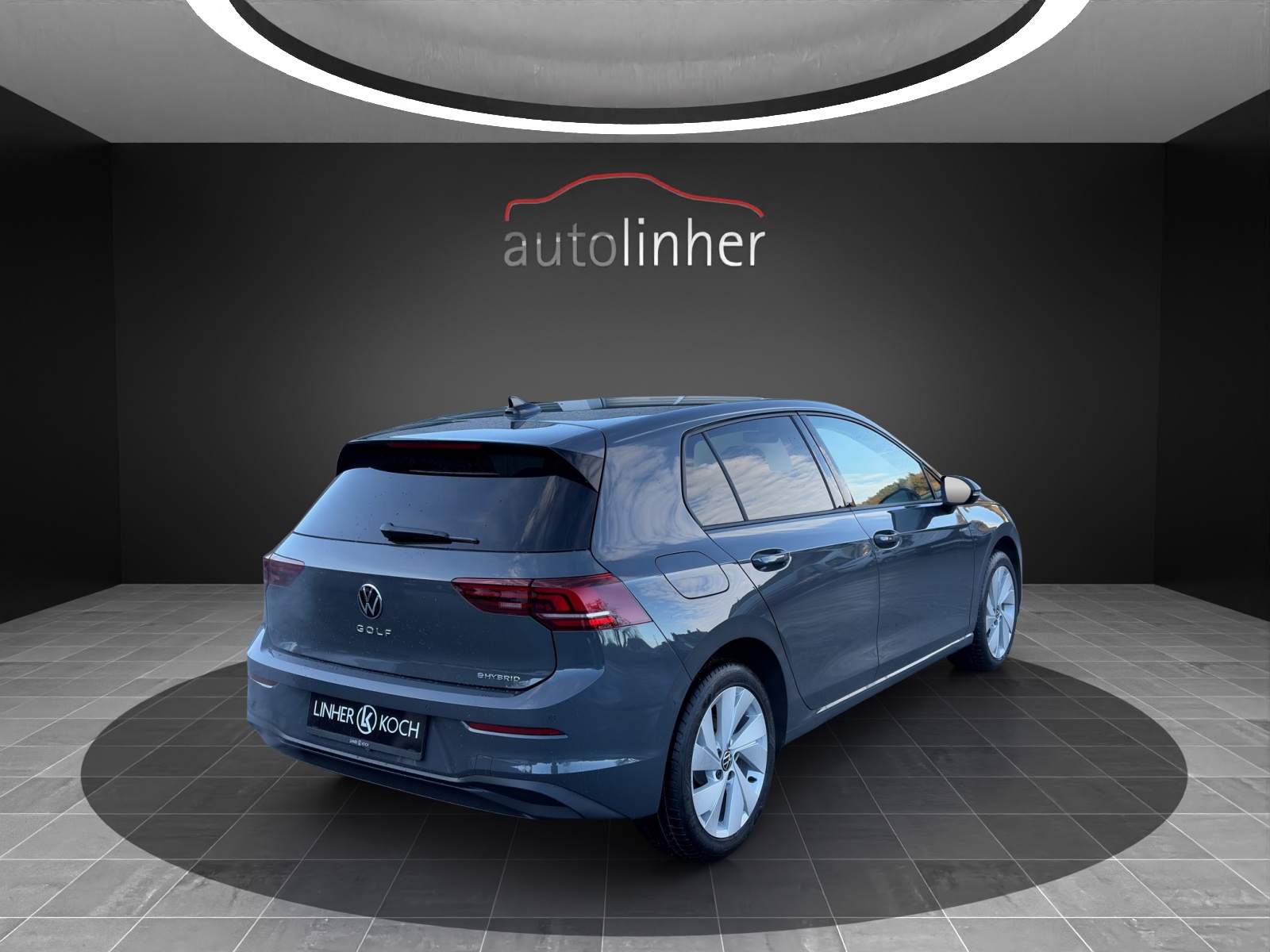 VW Golf 1.5 e TSI pHEV Life DSG-image-4