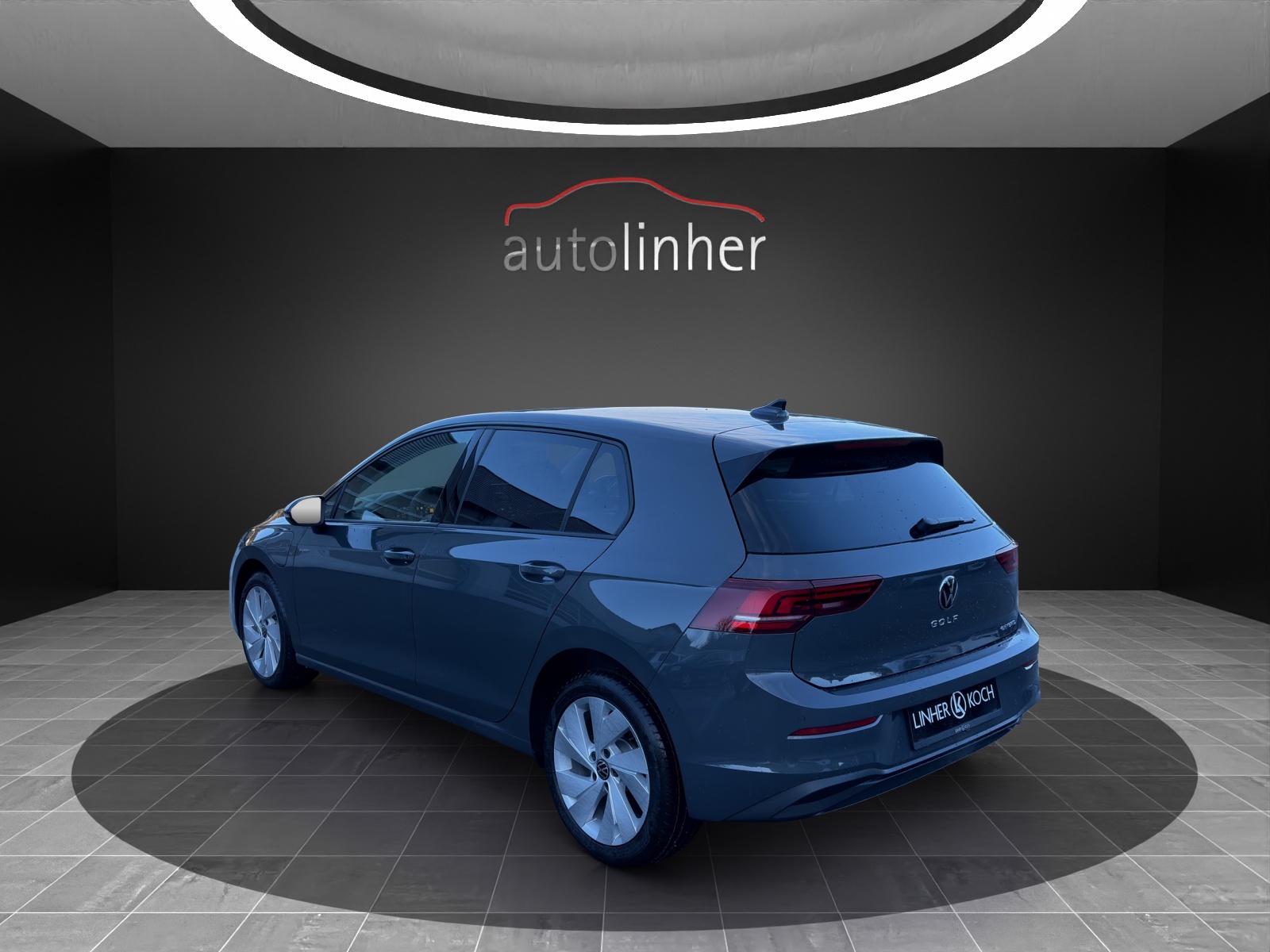 VW Golf 1.5 e TSI pHEV Life DSG-image-2