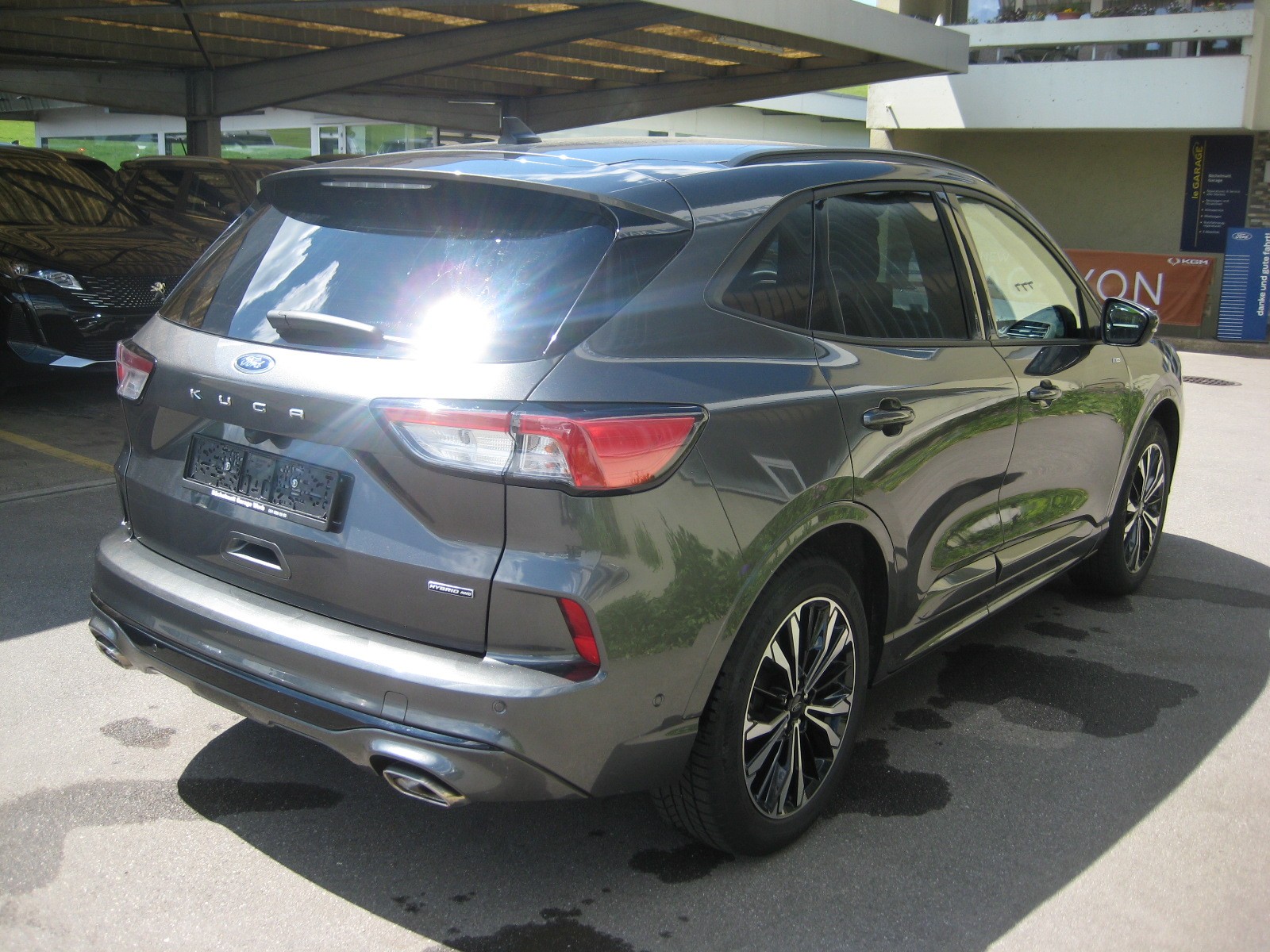 FORD Kuga 2.5 FHEV ST-Line X 4WD-image-3