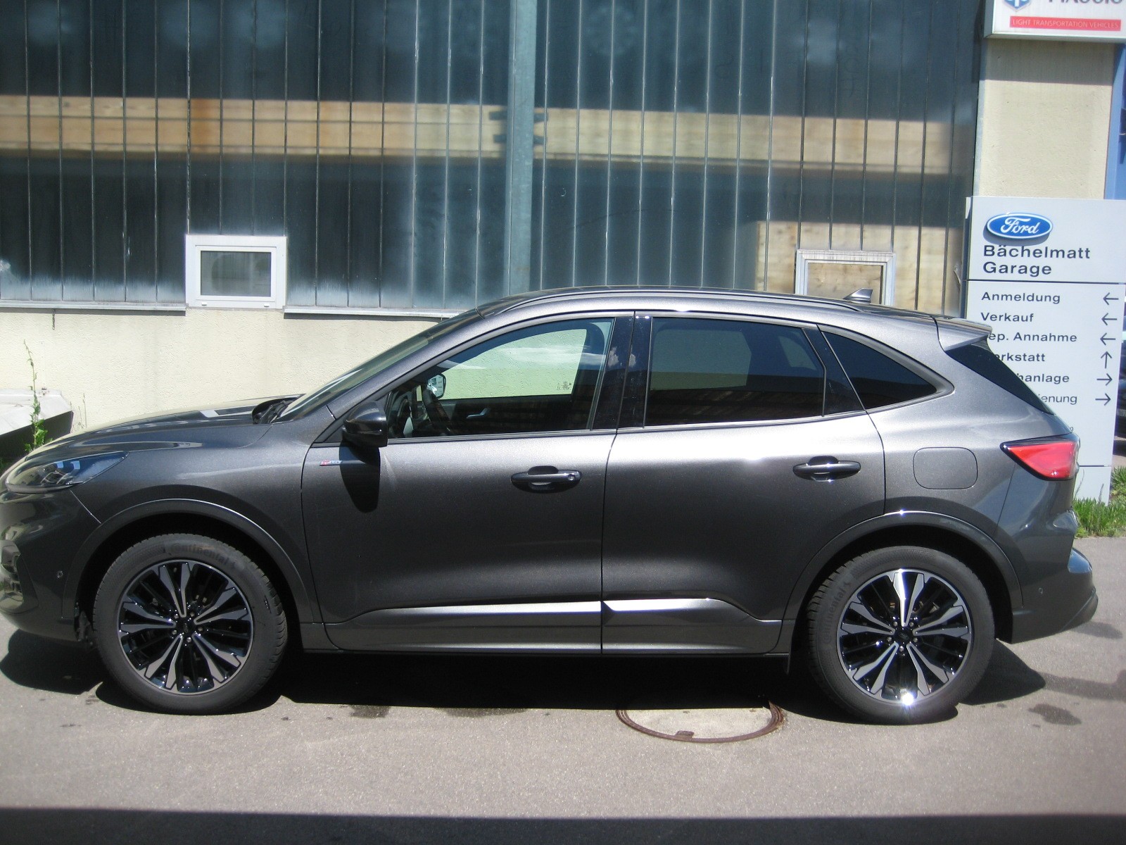 FORD Kuga 2.5 FHEV ST-Line X 4WD-image-1