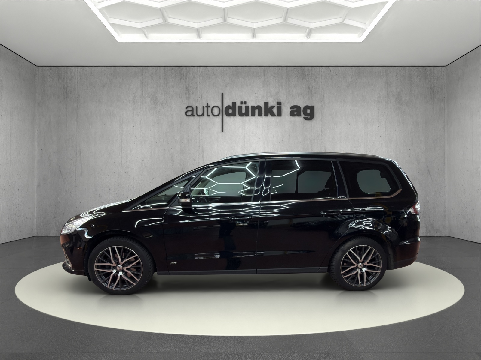 FORD Galaxy 2.0 TDCi Titanium AWD Automatic-image-1