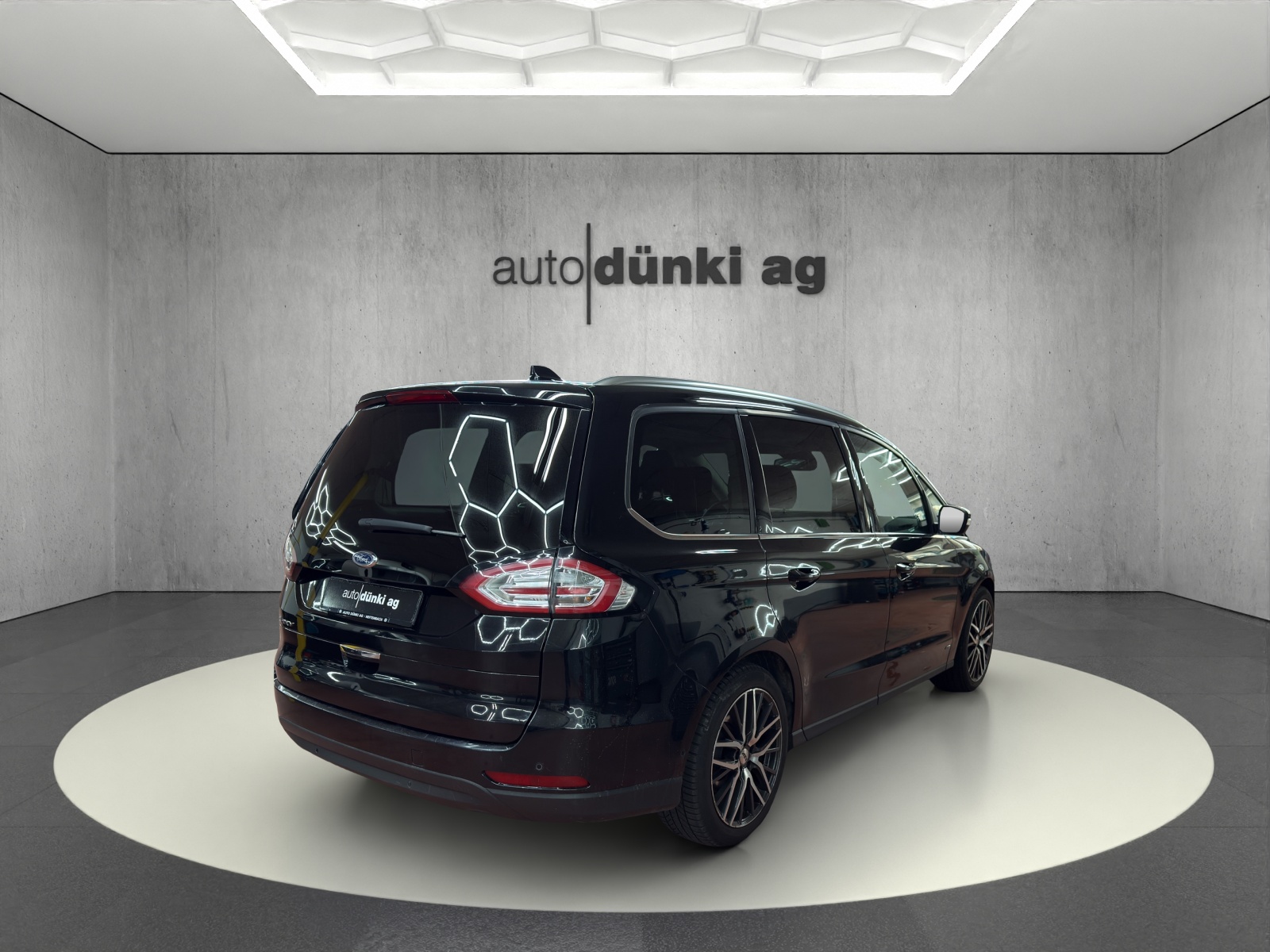 FORD Galaxy 2.0 TDCi Titanium AWD Automatic-image-3