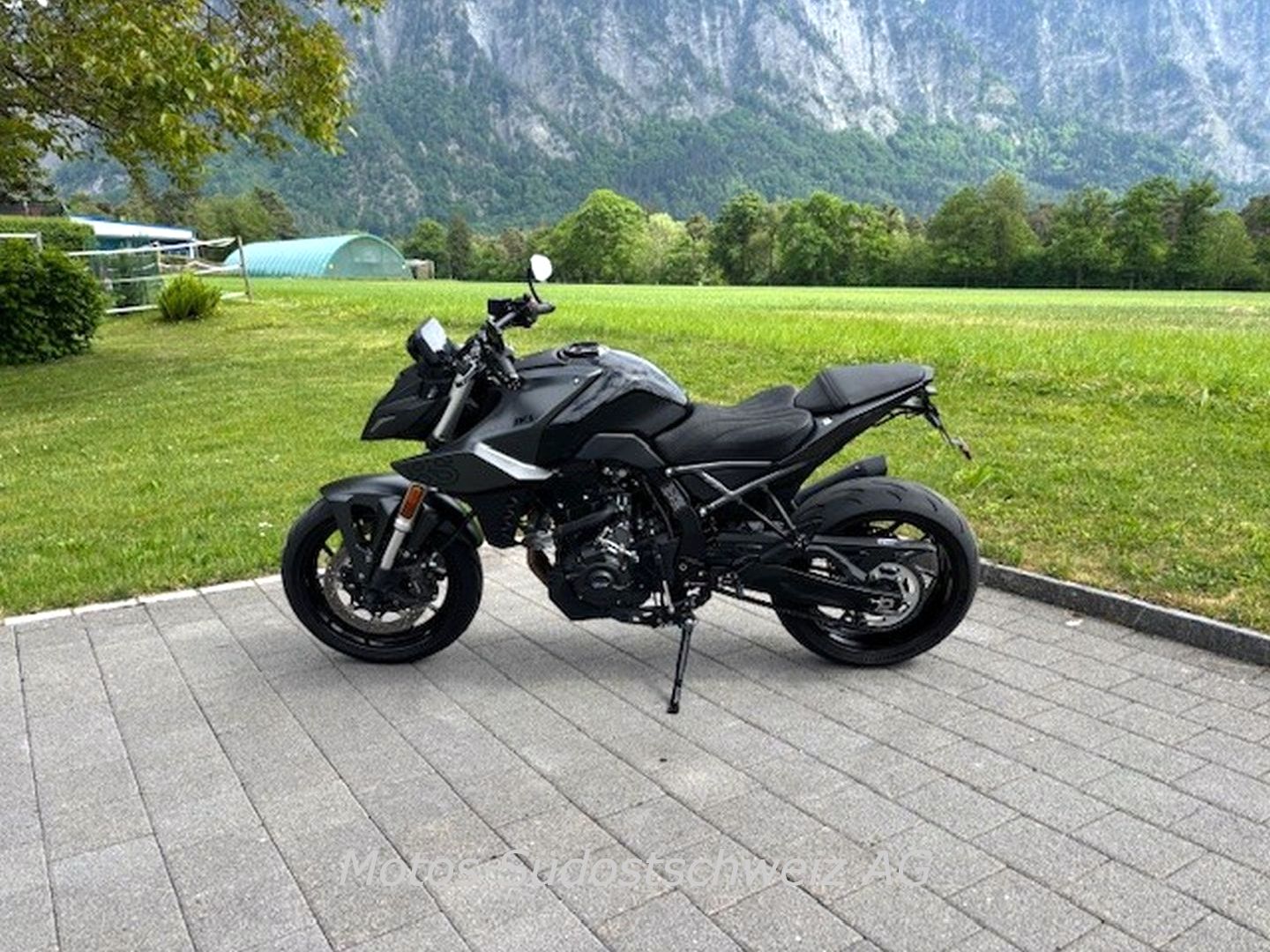 SUZUKI GSX800-image-1