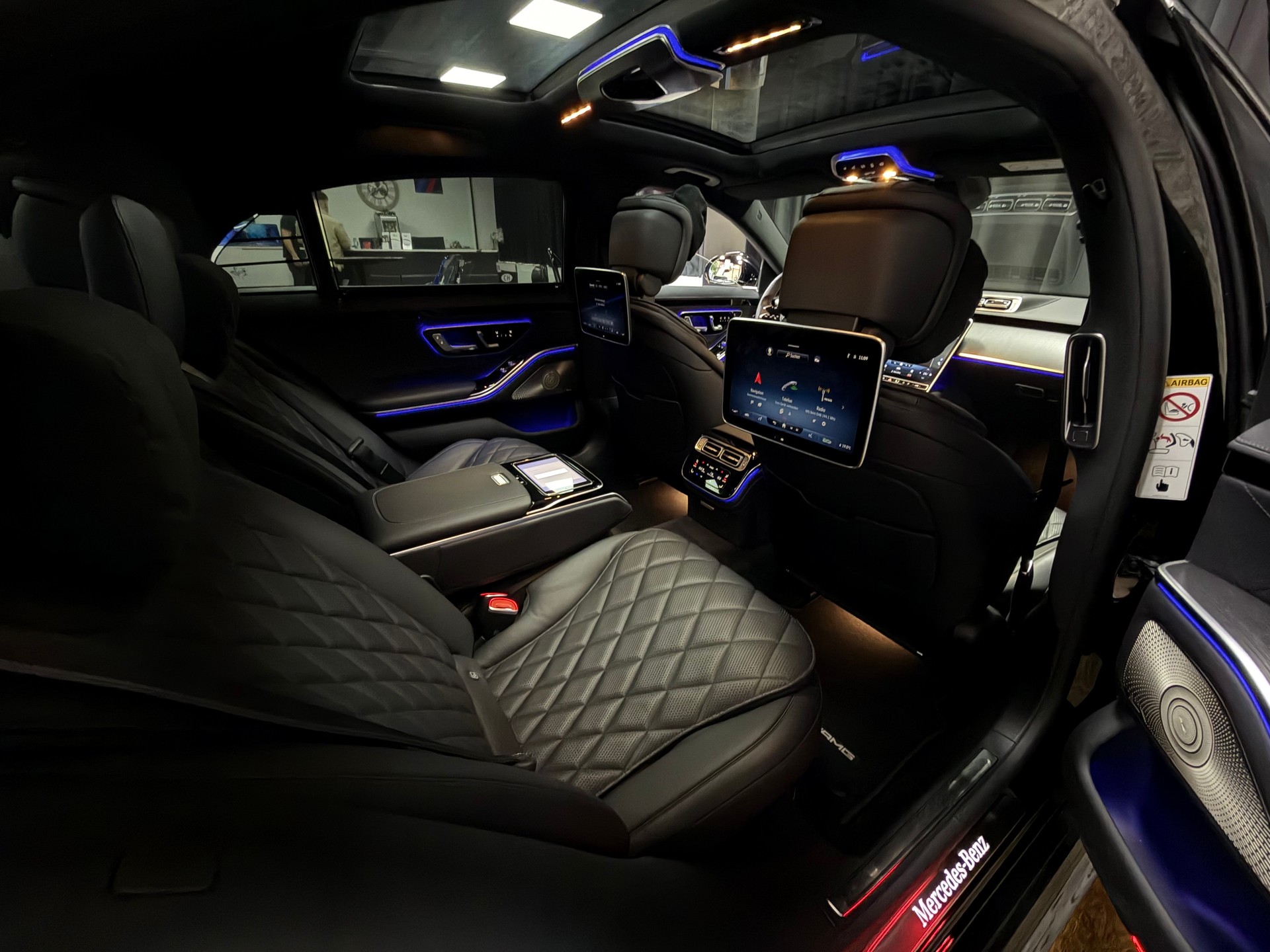 MERCEDES-BENZ S 580 L 4Matic AMG Line 9G-Tronic-image-28