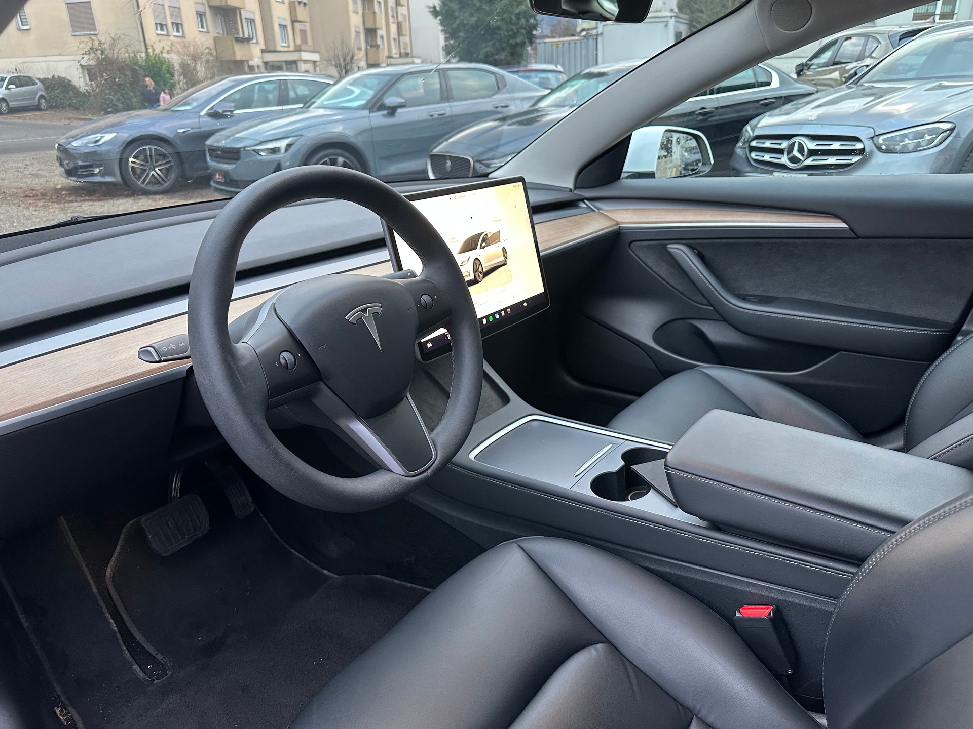 TESLA Model 3 Long Range Dual Motor AWD-image-6