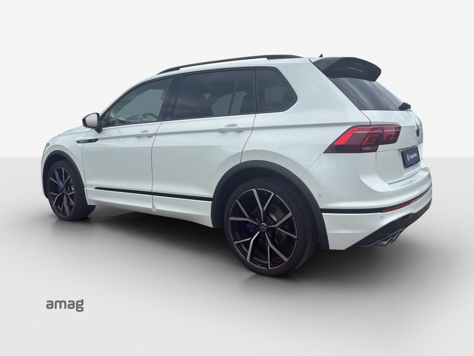 VW Tiguan 2.0TSI R 4Motion DSG-image-2
