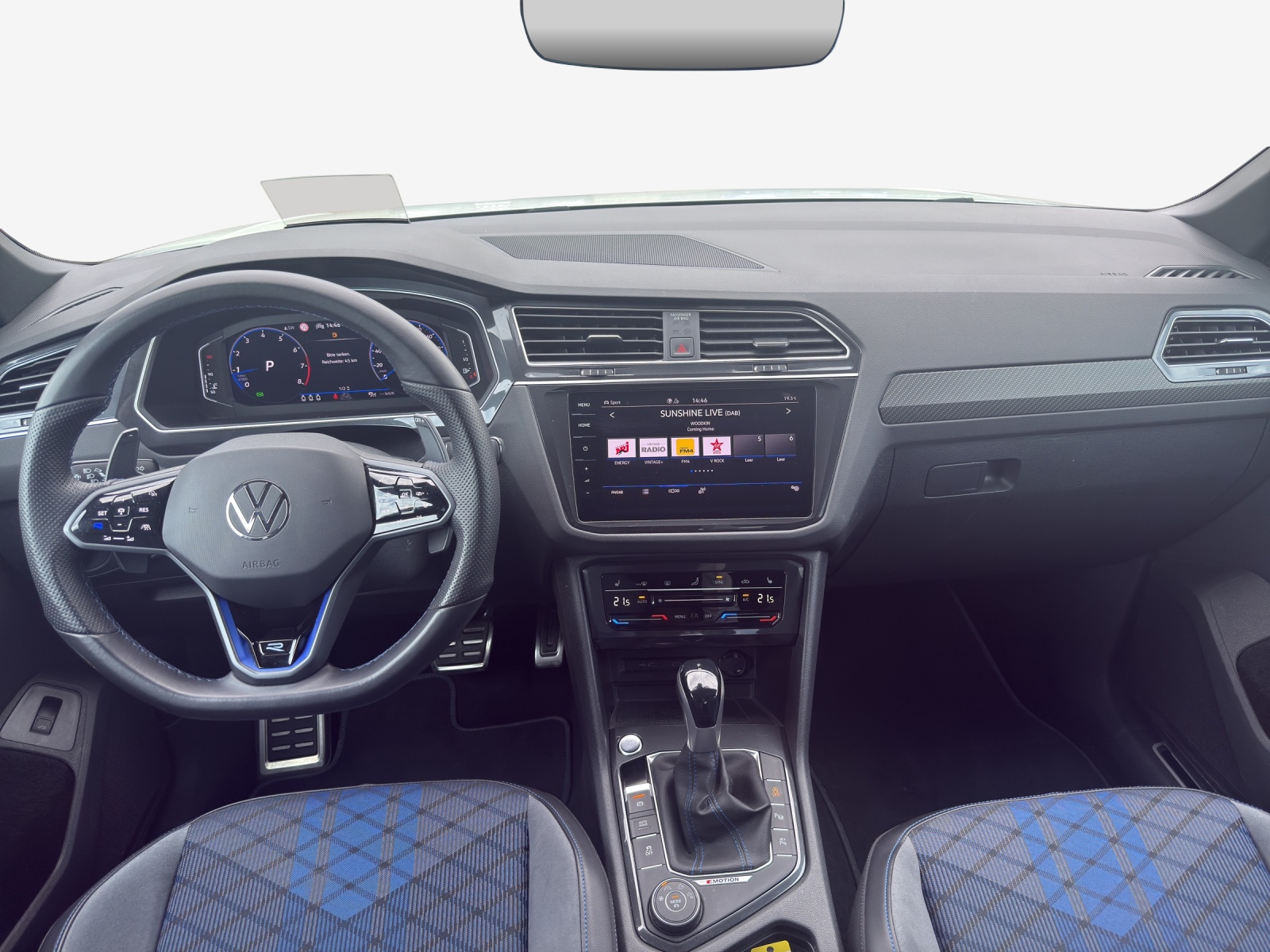 VW Tiguan 2.0TSI R 4Motion DSG-image-8