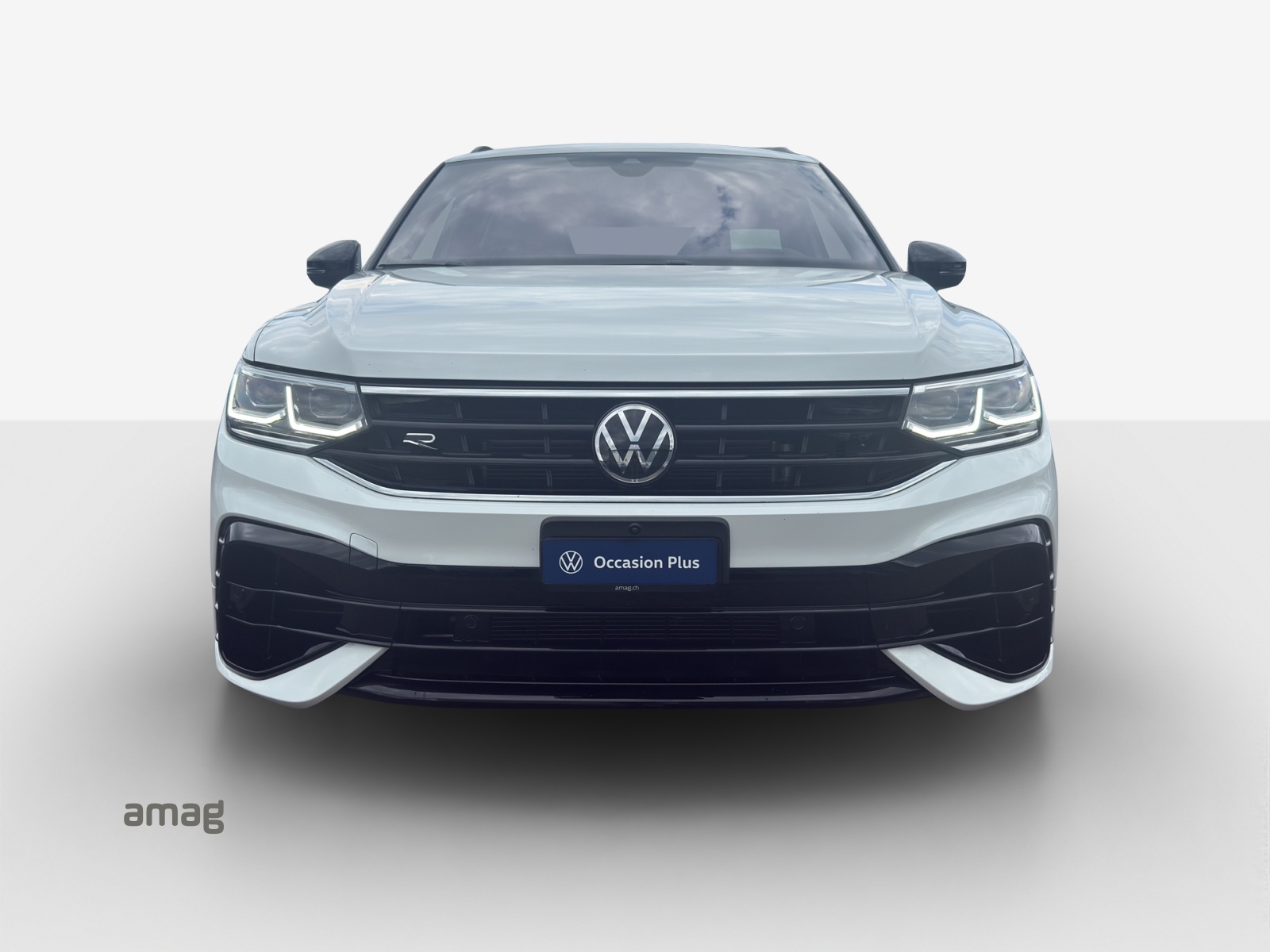 VW Tiguan 2.0TSI R 4Motion DSG-image-6