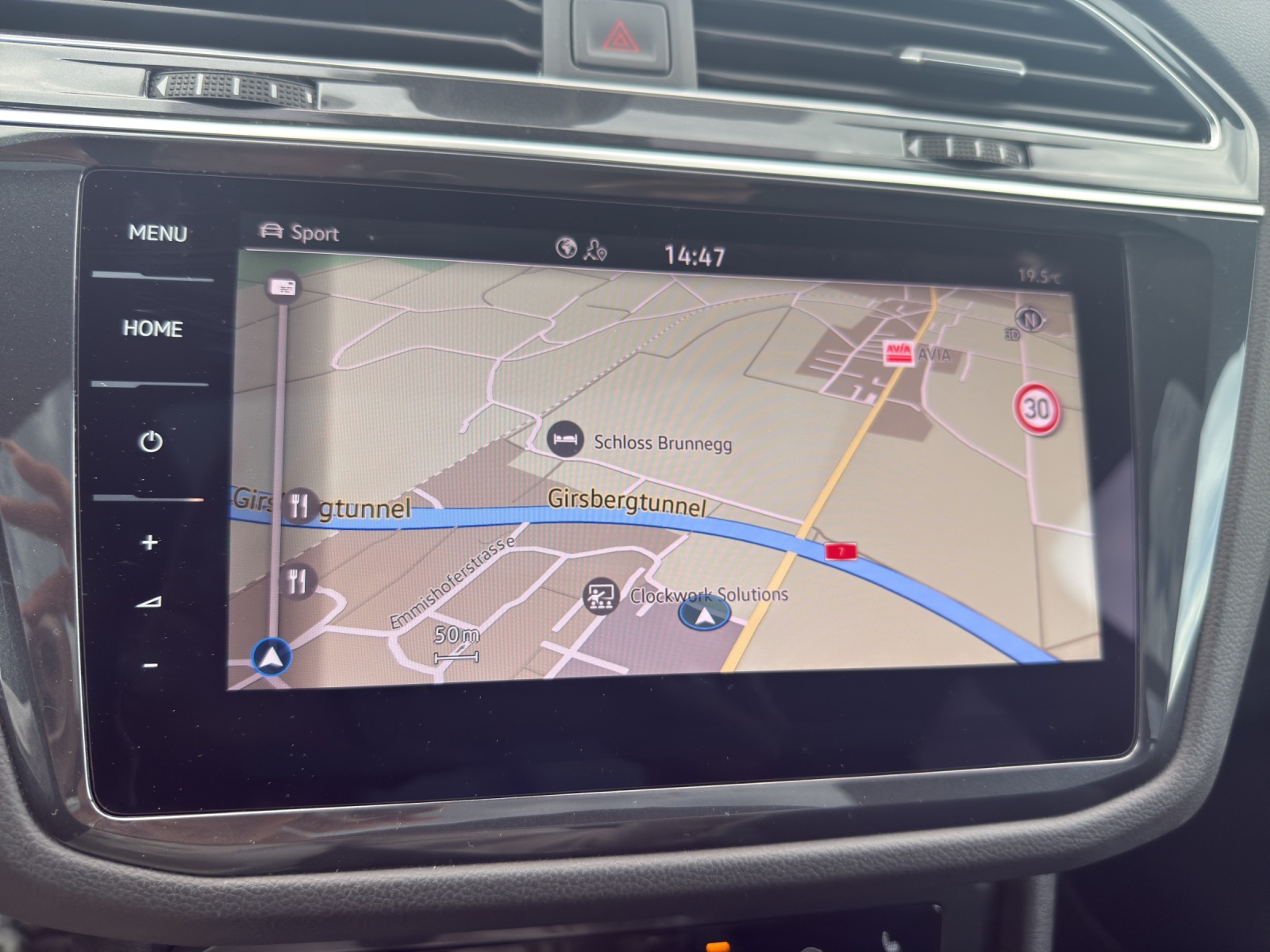 VW Tiguan 2.0TSI R 4Motion DSG-image-13