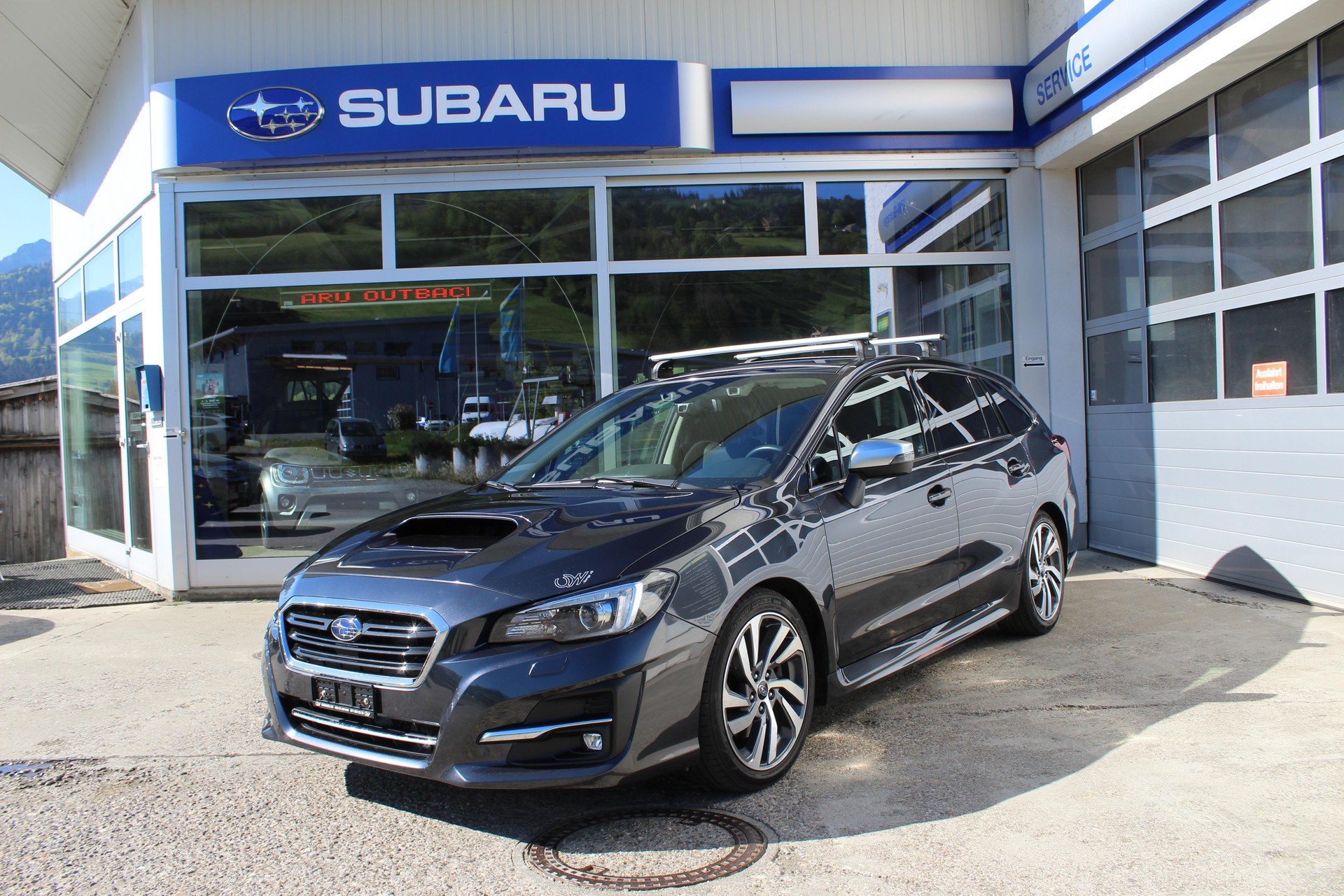 SUBARU Levorg 1.6 DIT Swiss Plus-image-1