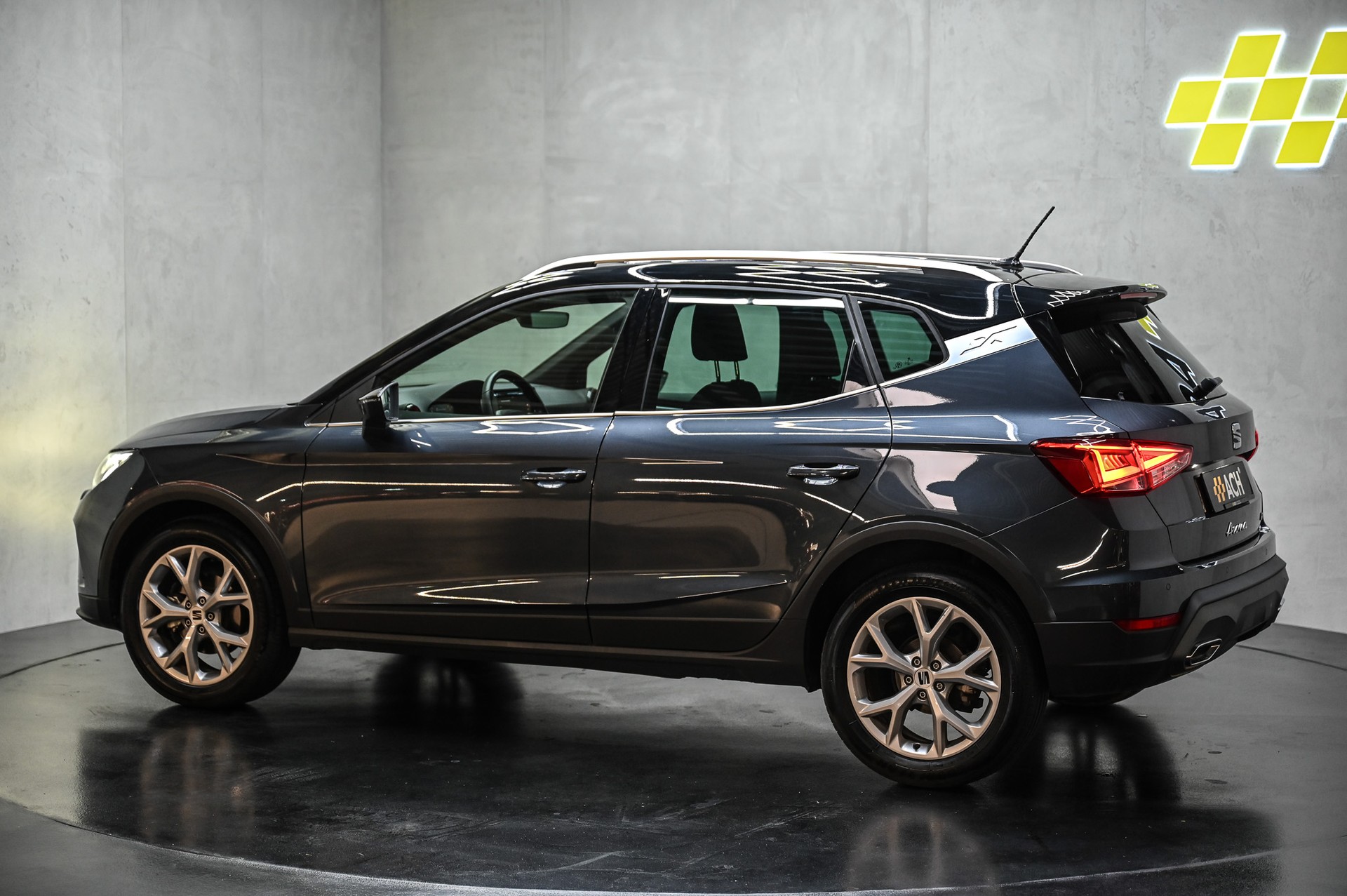 SEAT Arona 1.0 TSI 115 FR DSG-image-5