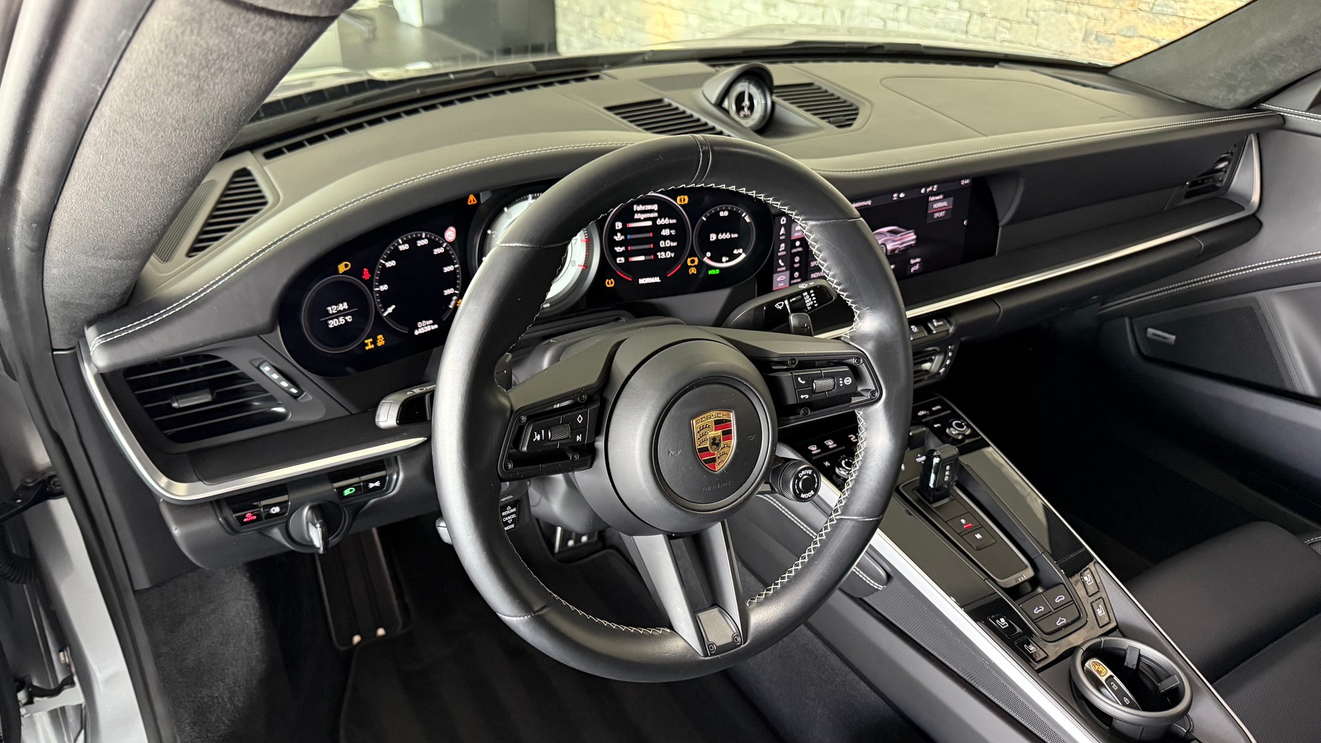 PORSCHE 911 Turbo S PDK-image-15