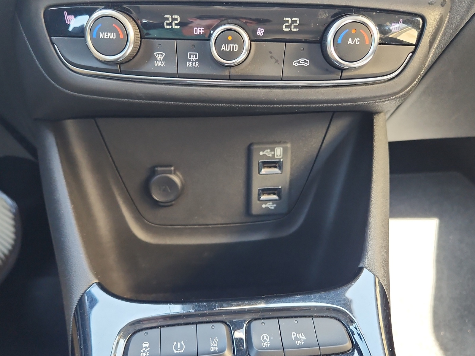 OPEL Crossland X 1.2i Ultimate Automat-image-16