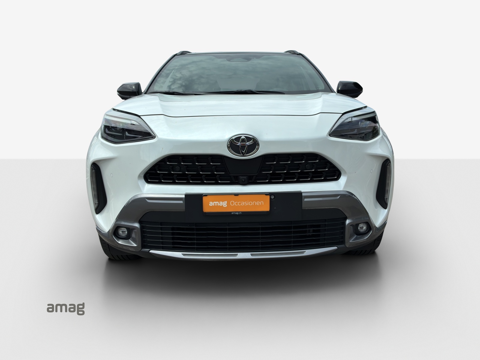 TOYOTA Yaris Cross 1.5 Premier Edition AWDi e-CVT-image-6