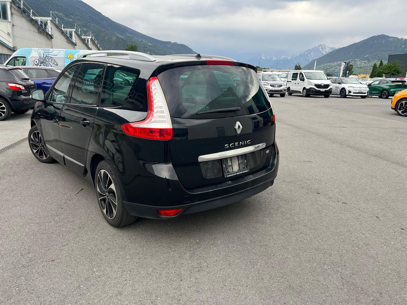 RENAULT Grand Scénic 1.6 dCi Bose-image-8