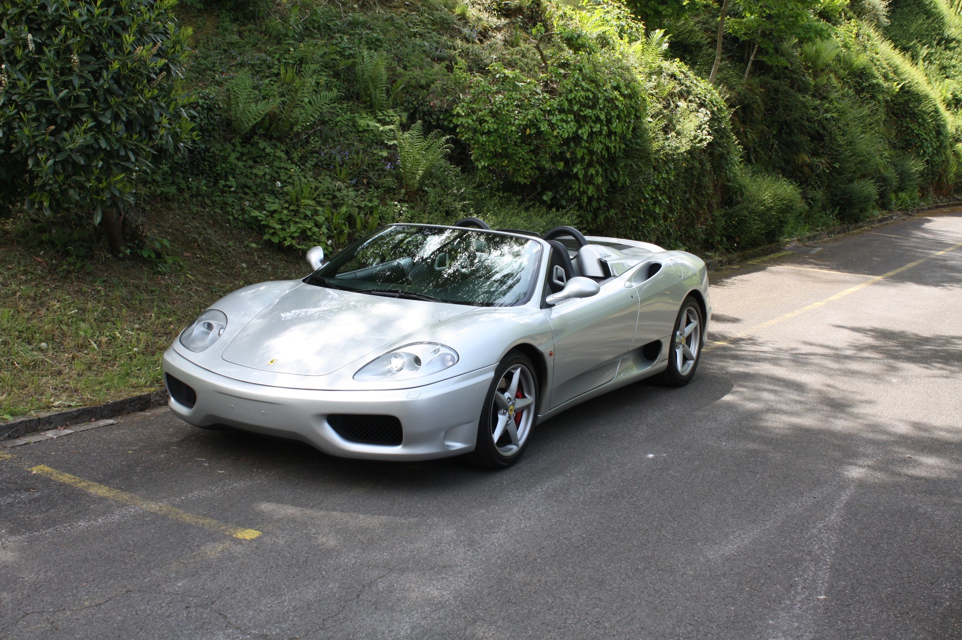 FERRARI F360 F1 Spider-image-0